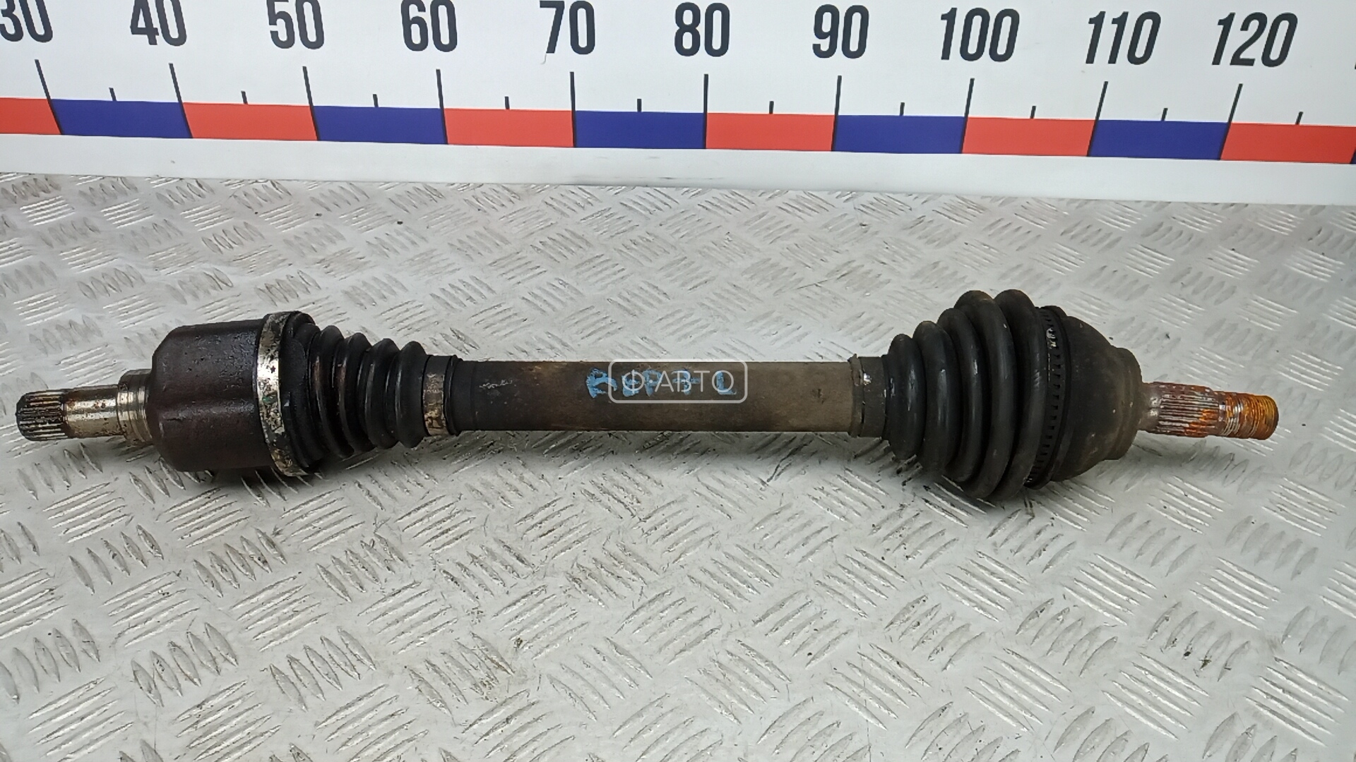 Привод передний левый