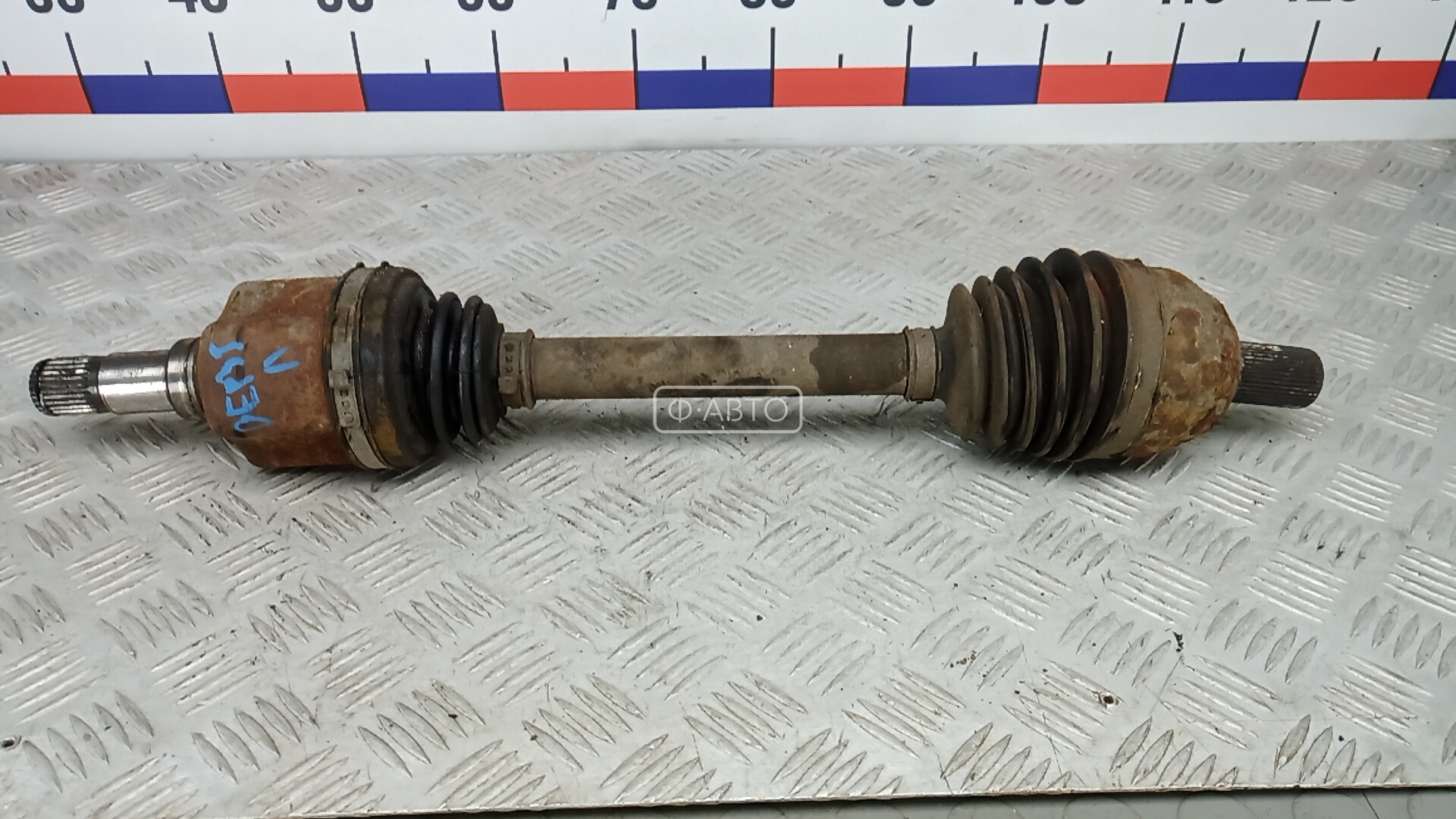 Привод передний левый