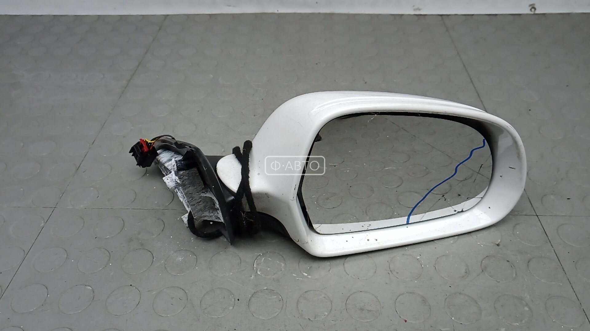 Зеркало наружное правое