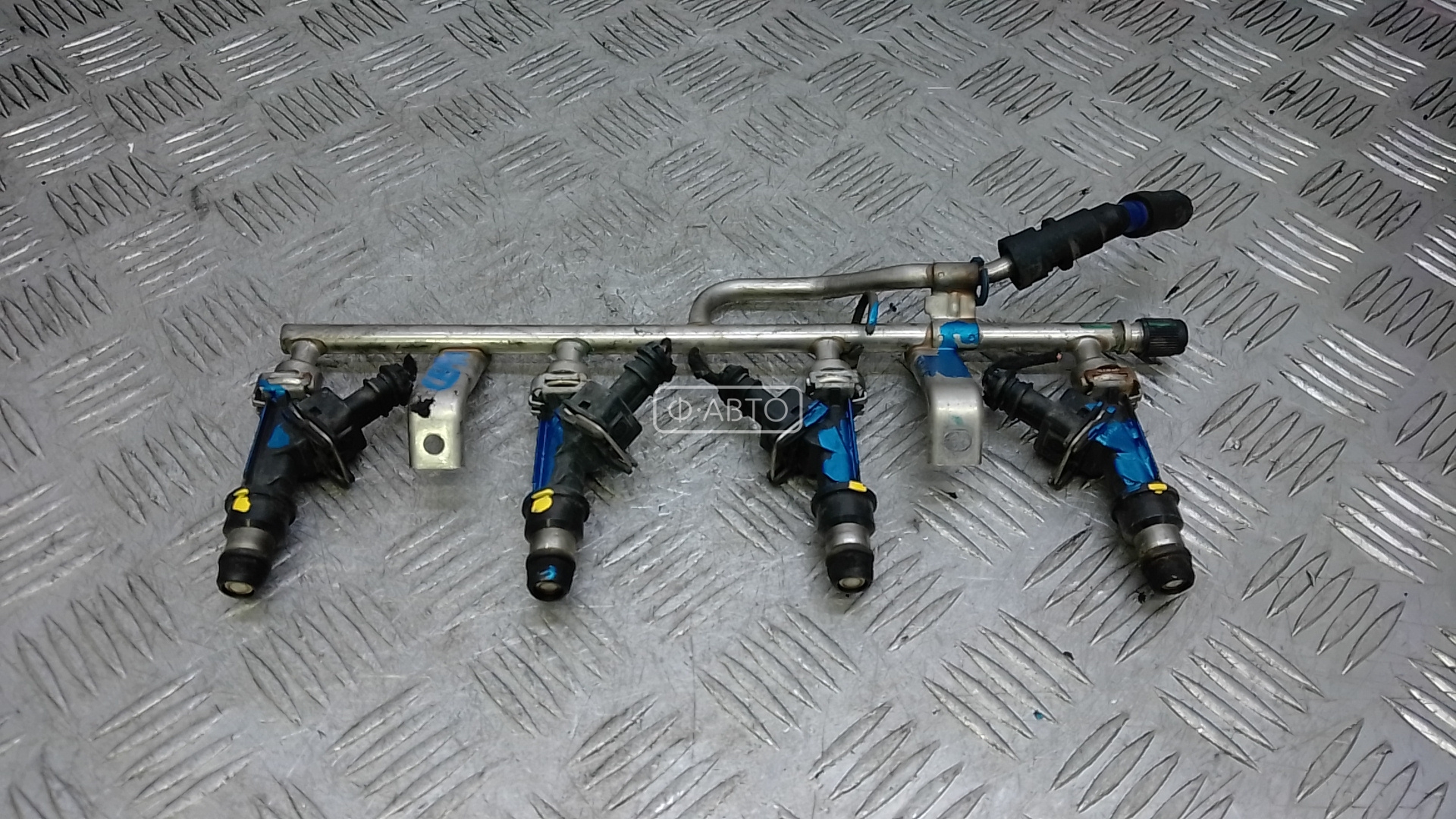 Топливная рампа бензиновая