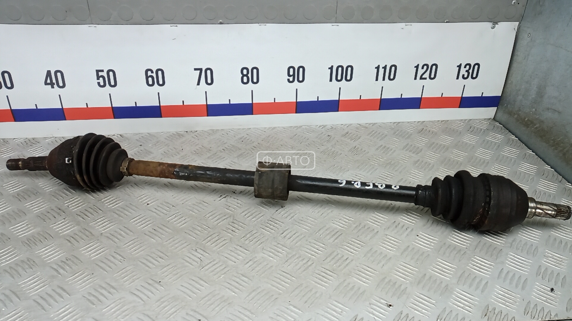 Привод передний правый