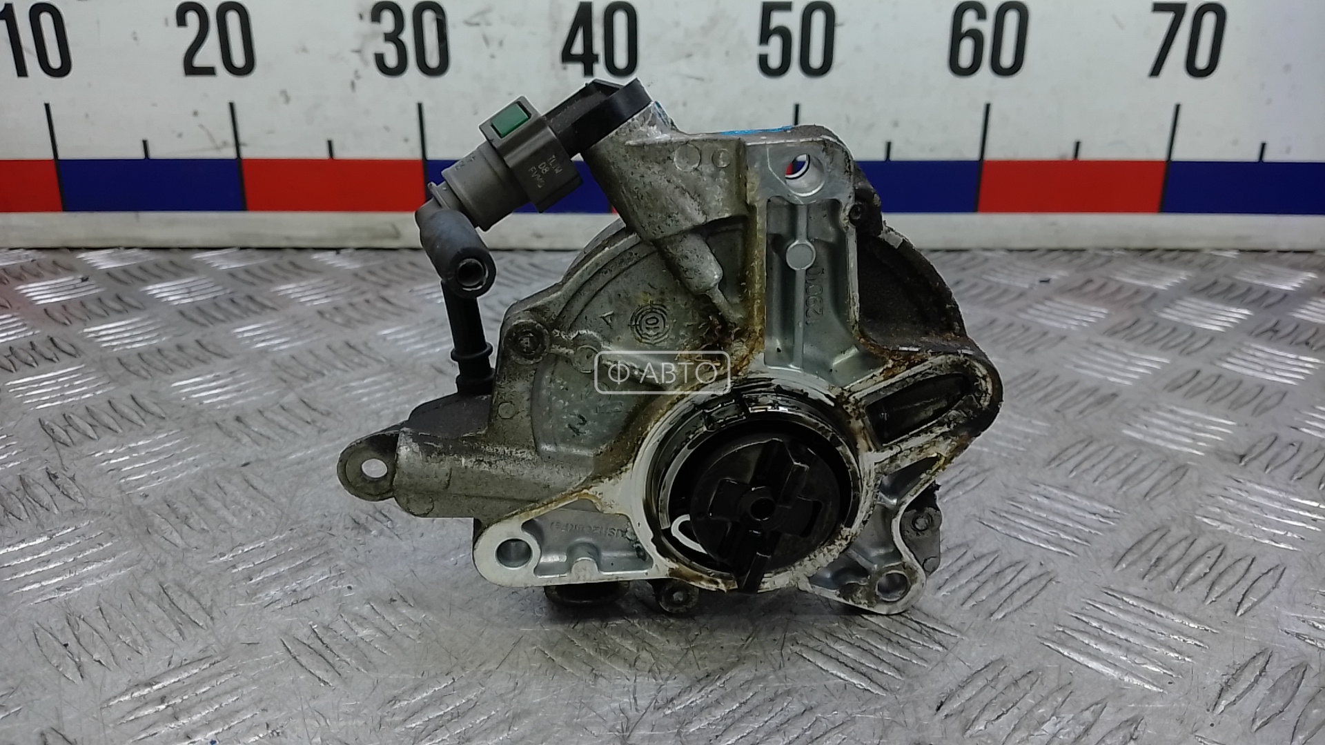 Насос вакуумный