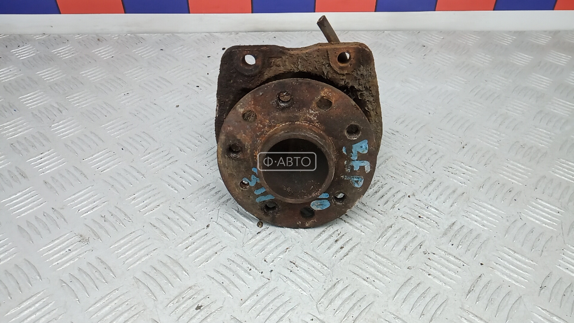 Ступица задняя правая