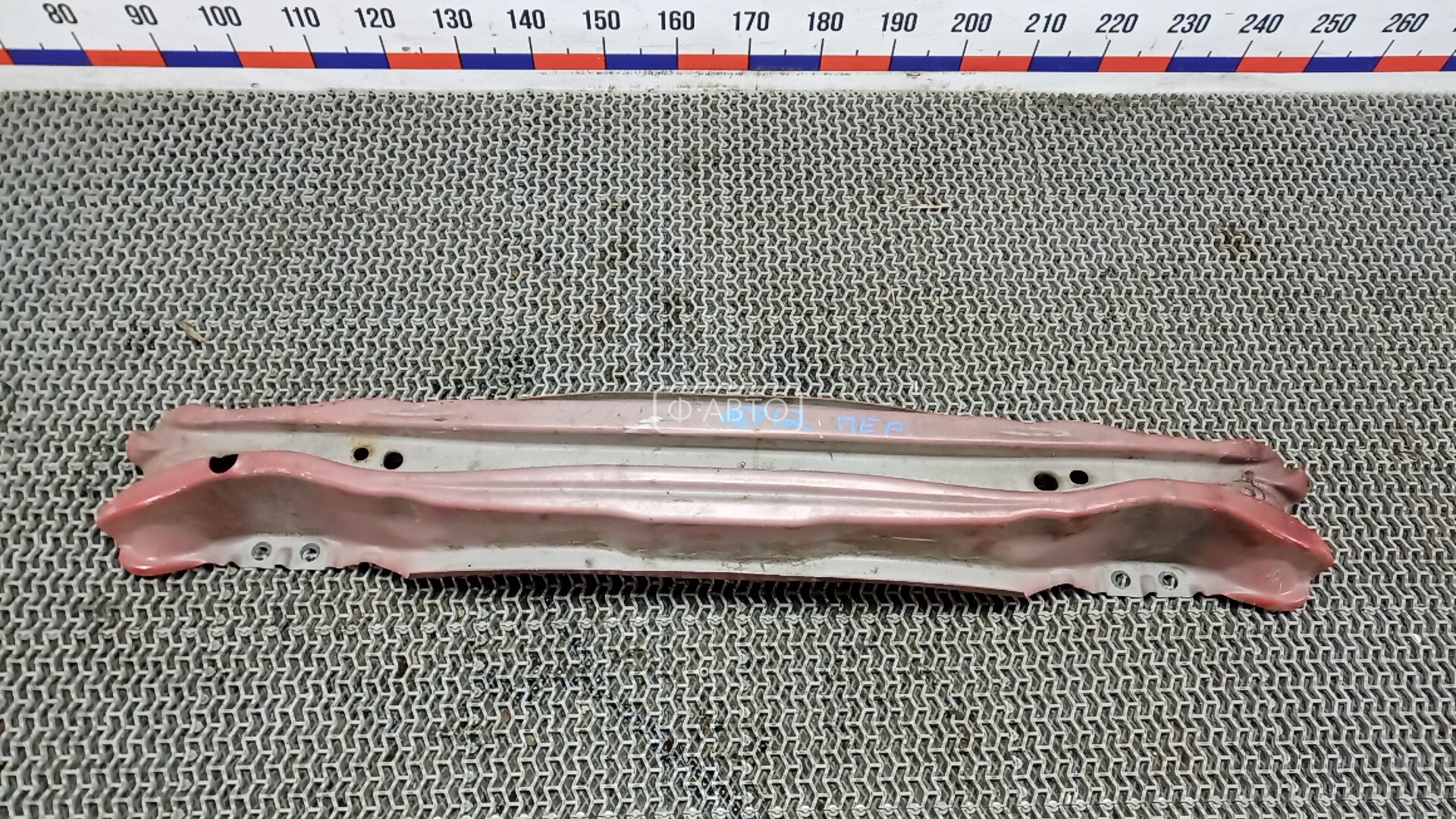 Усилитель бампера задний