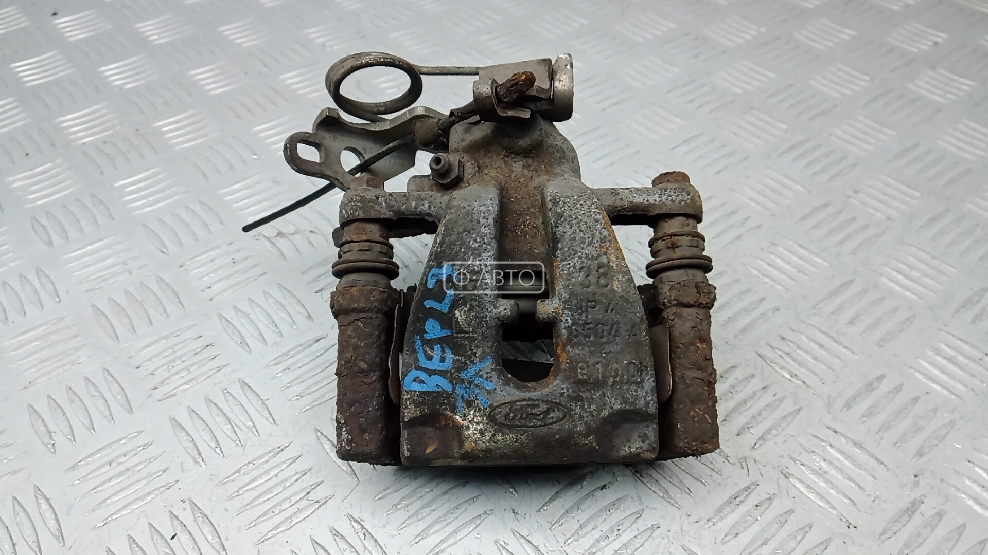 Суппорт тормозной задний левый
