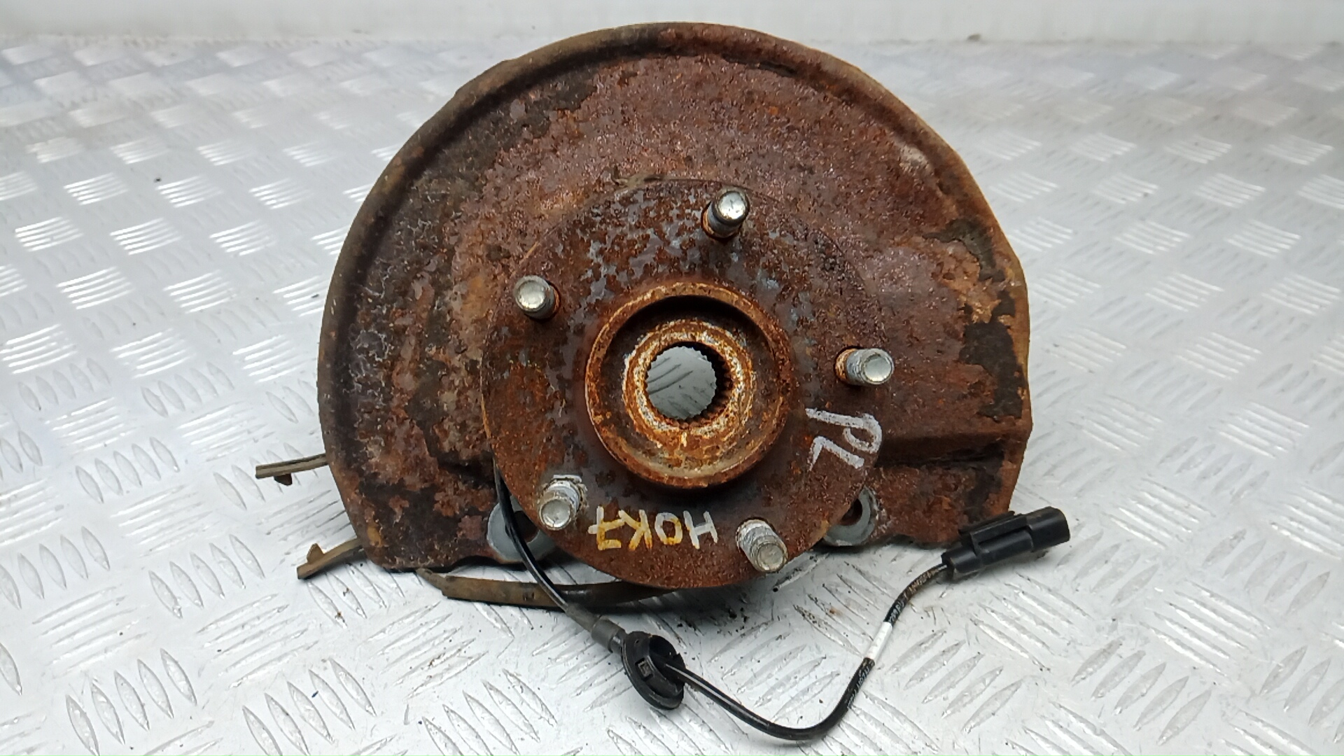 Ступица передняя левая MITSUBISHI ASX 1