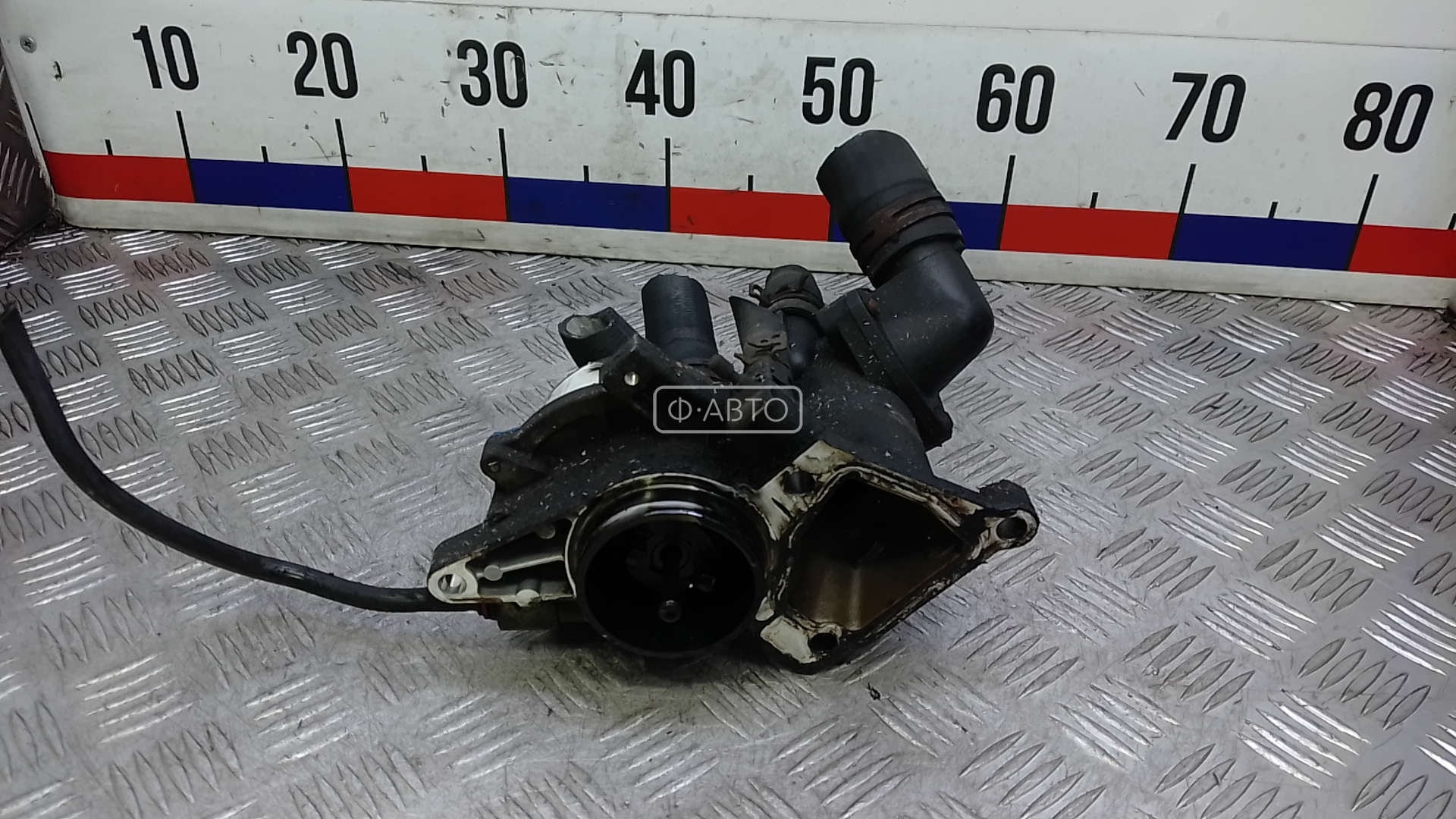 Насос вакуумный