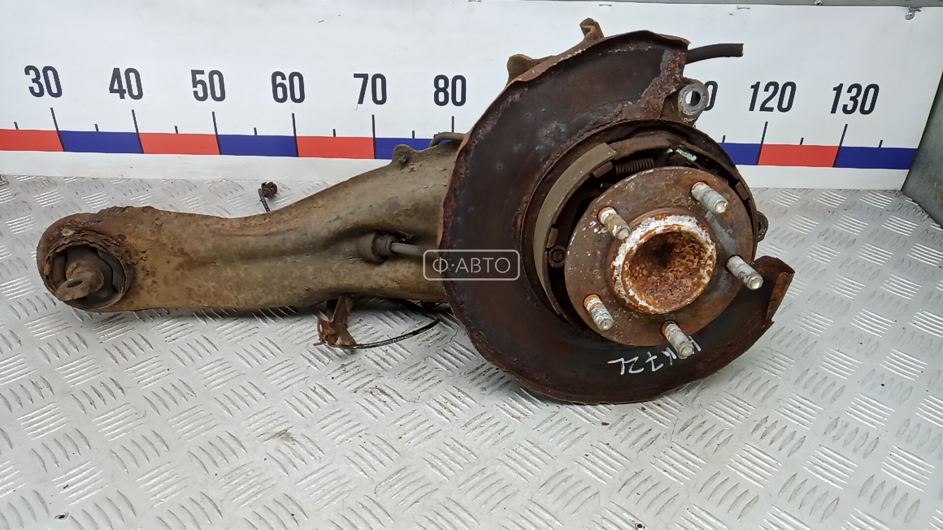 Ступица задняя левая