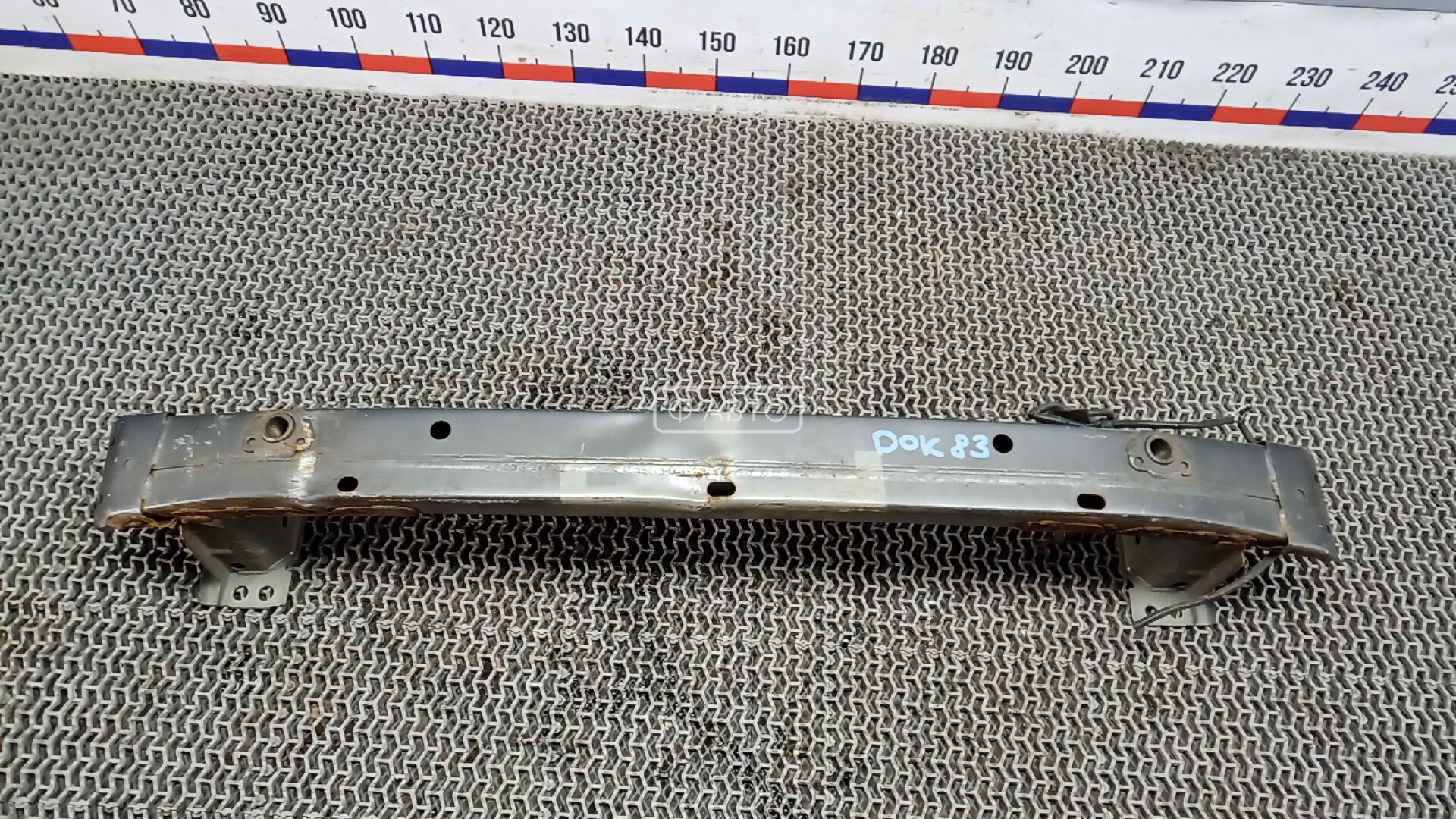 Усилитель бампера передний (кронштейн)