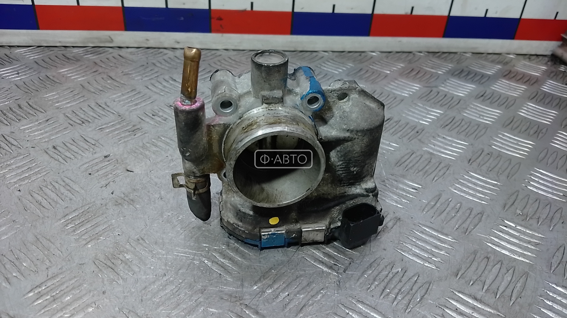 Дроссельная заслонка бензиновая