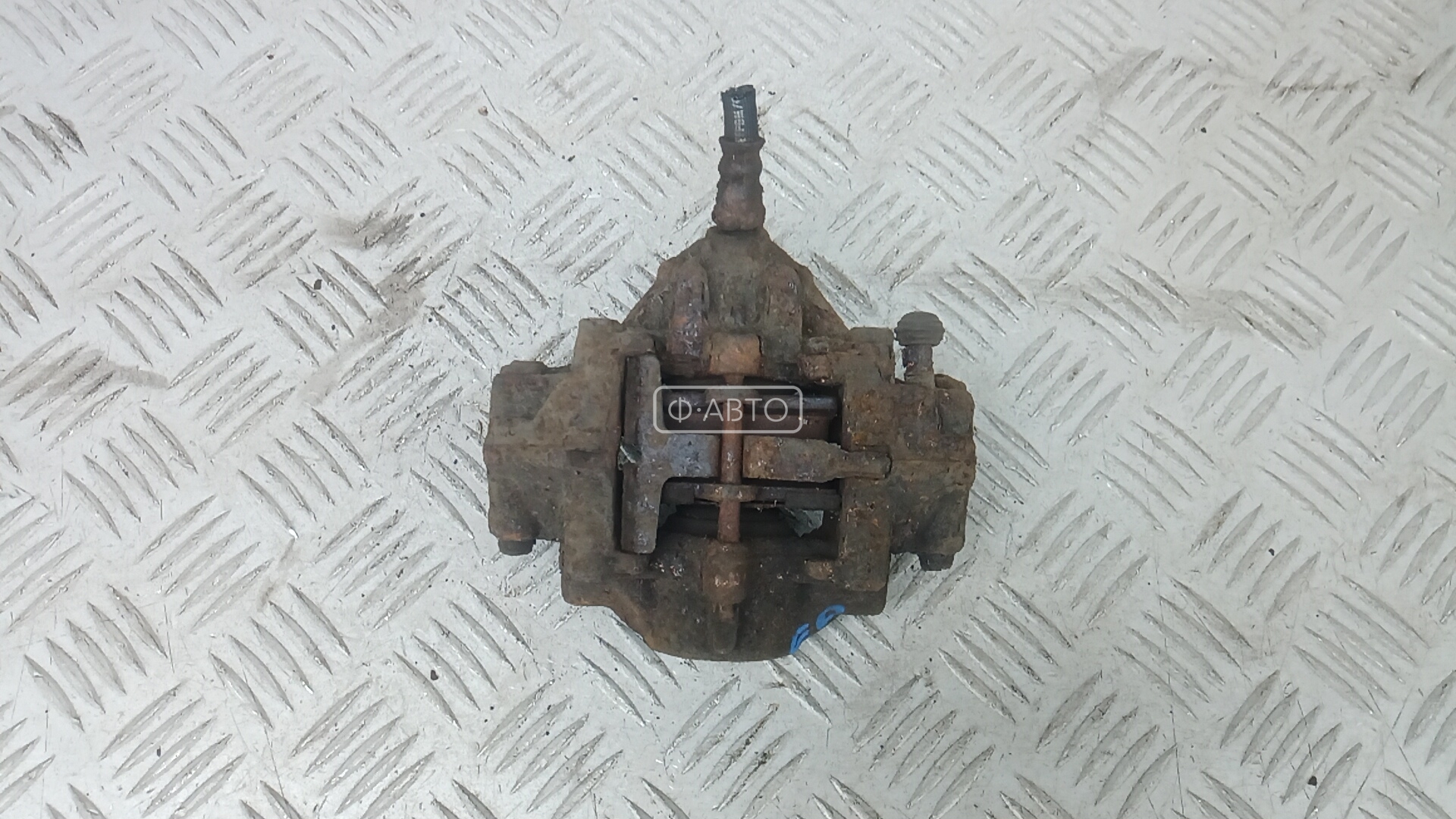 Суппорт тормозной задний правый