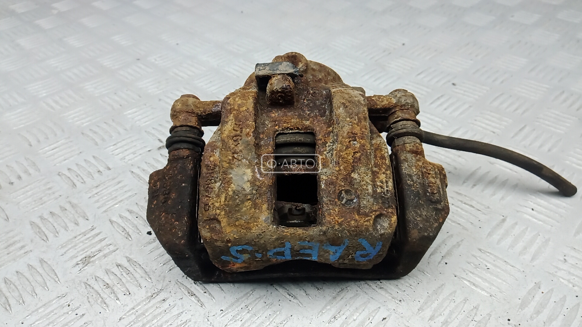 Суппорт тормозной передний правый