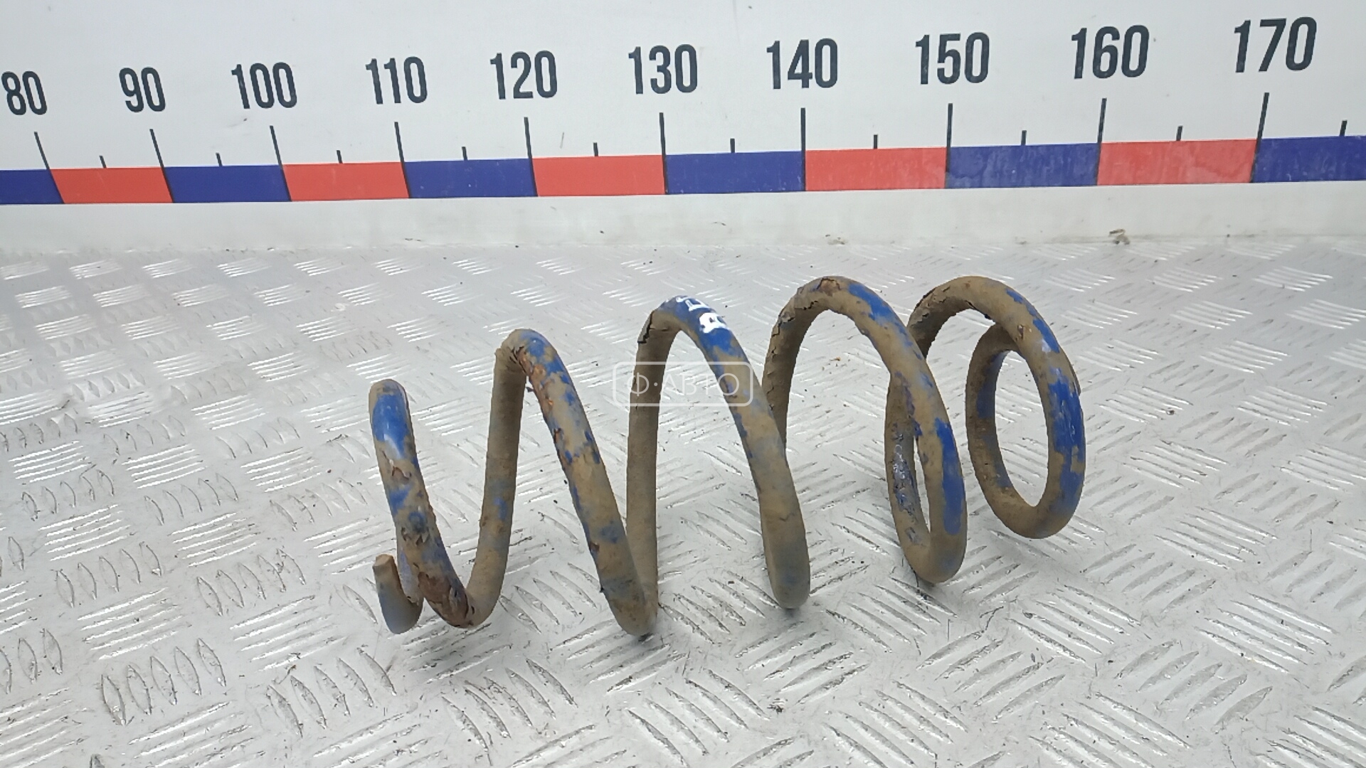 Пружина задняя