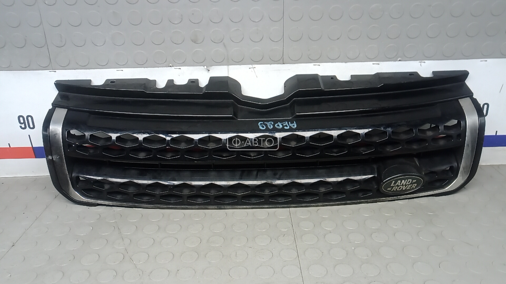 Решетка радиатора