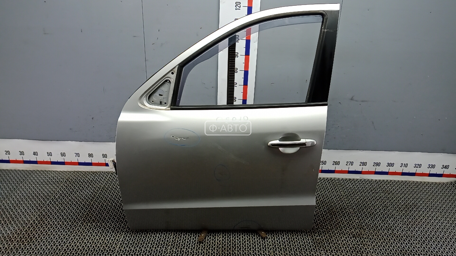 Дверь передняя левая