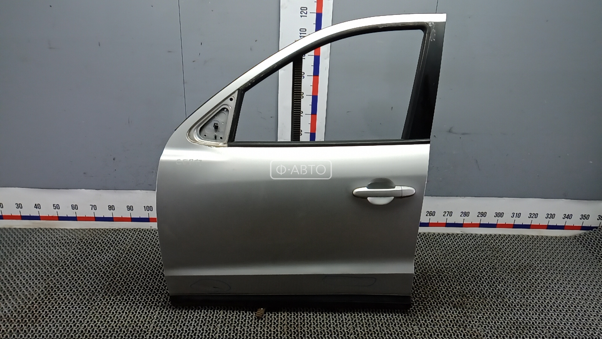 Дверь передняя левая