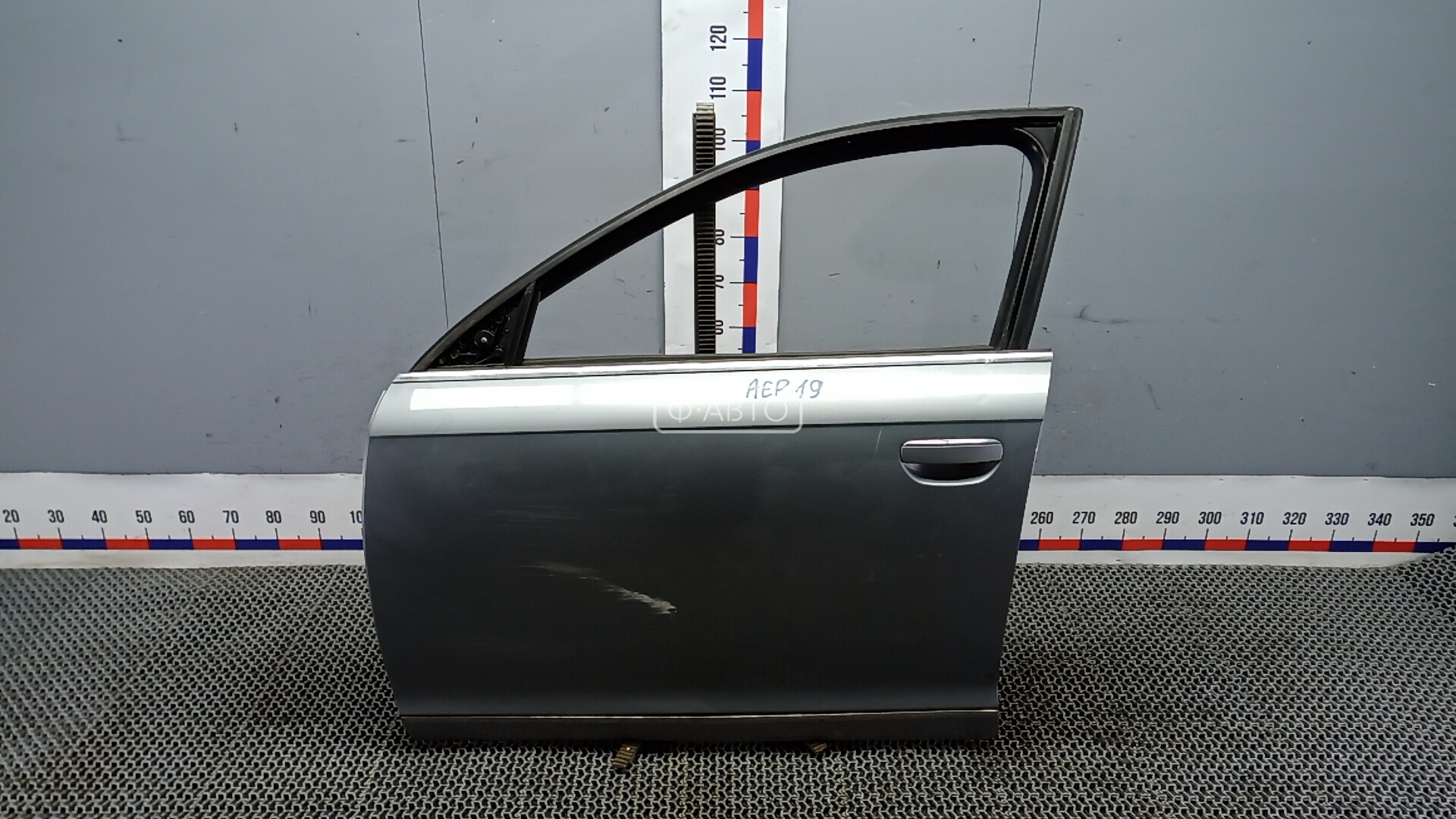 Дверь передняя левая