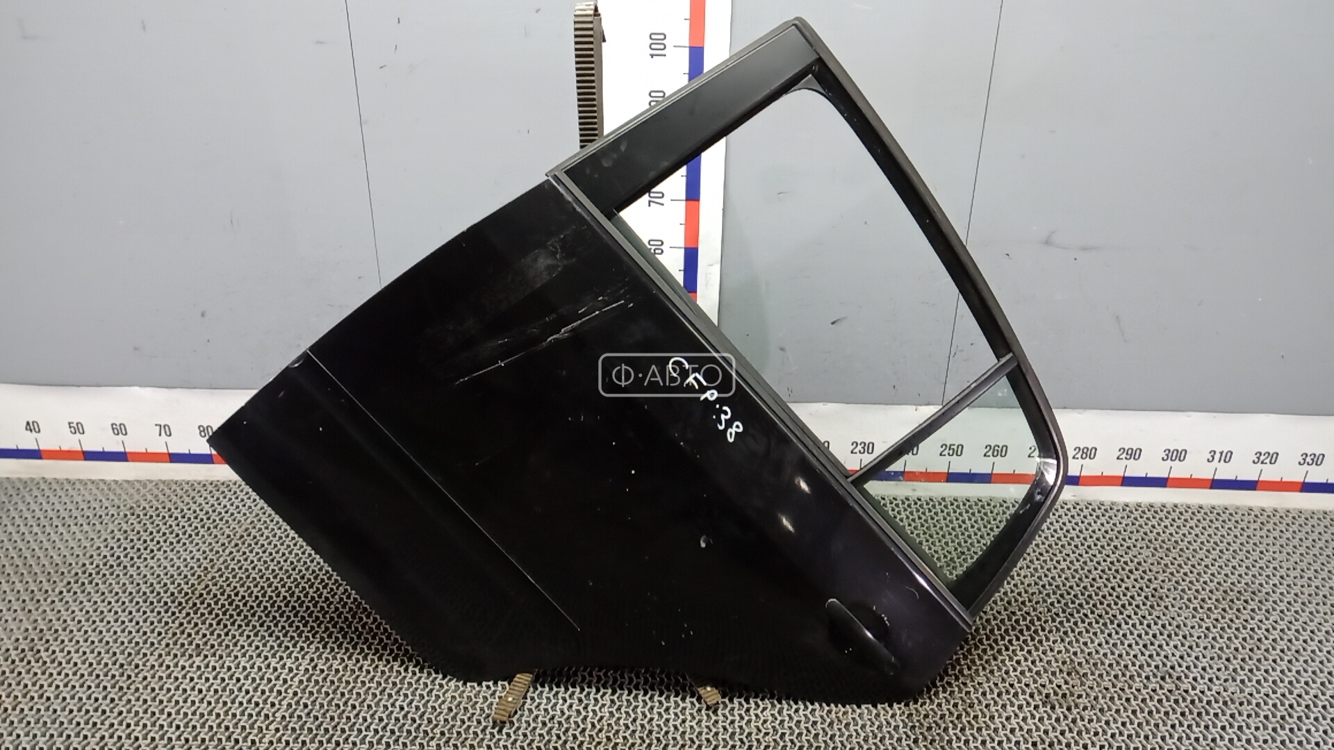 Дверь задняя левая