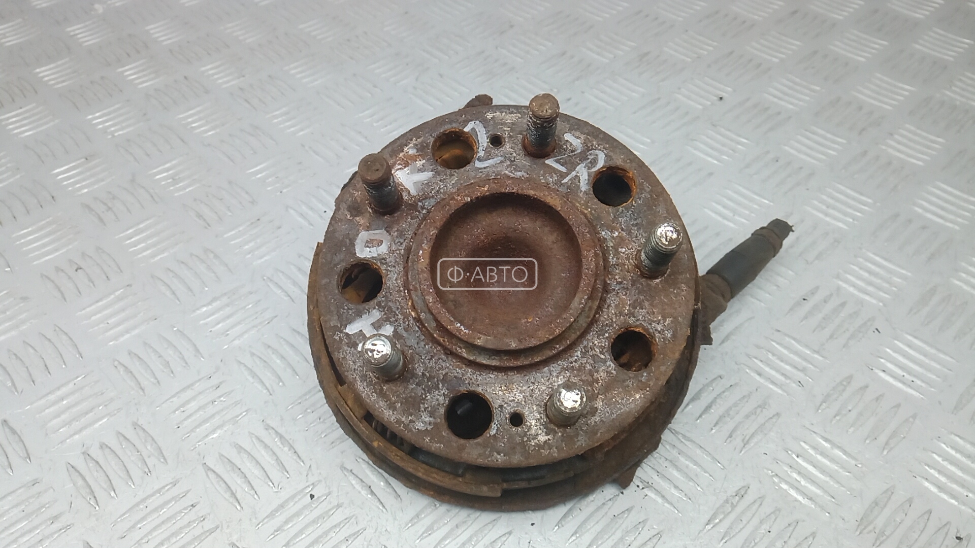 Ступица задняя правая