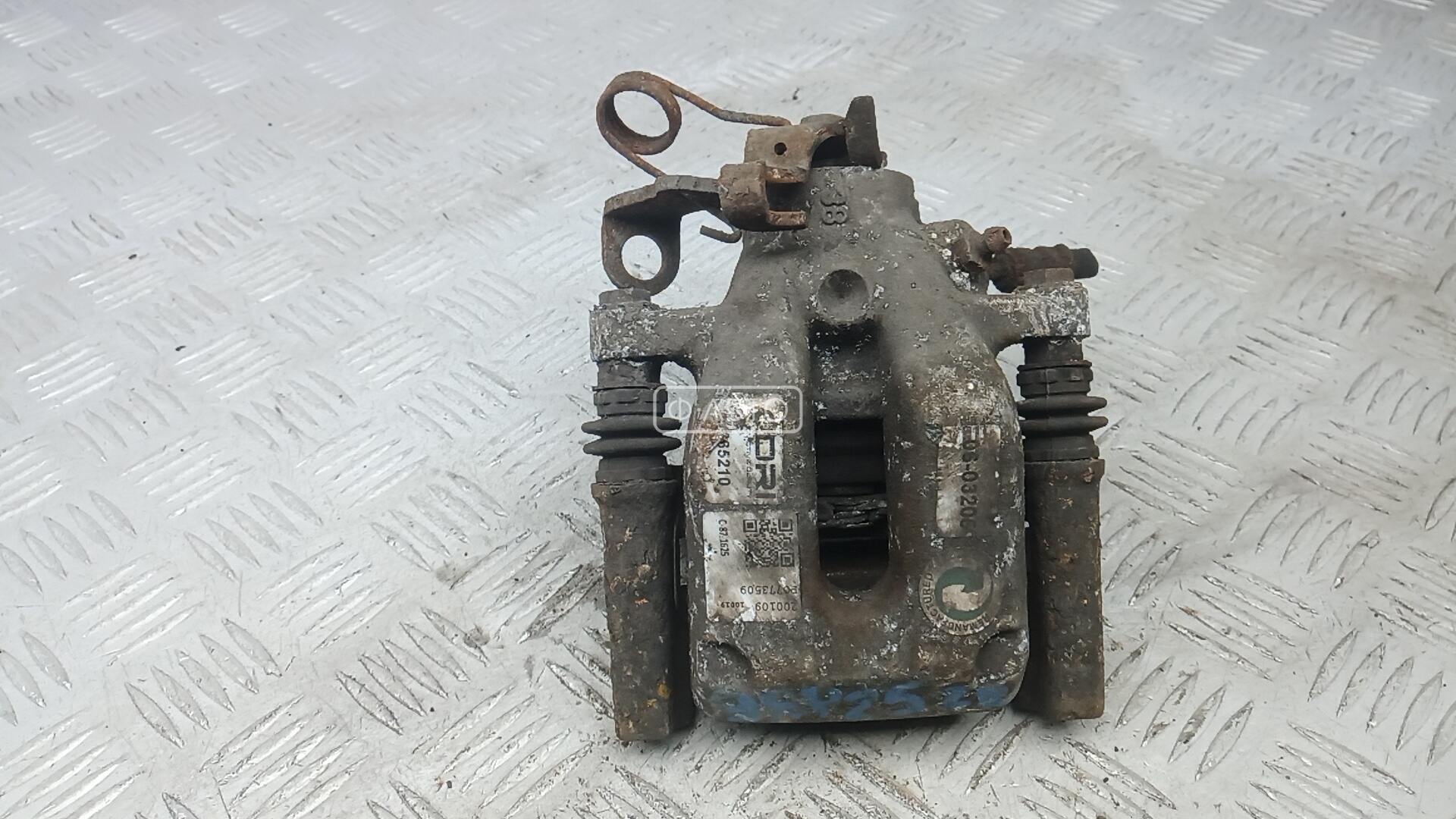 Суппорт тормозной задний правый