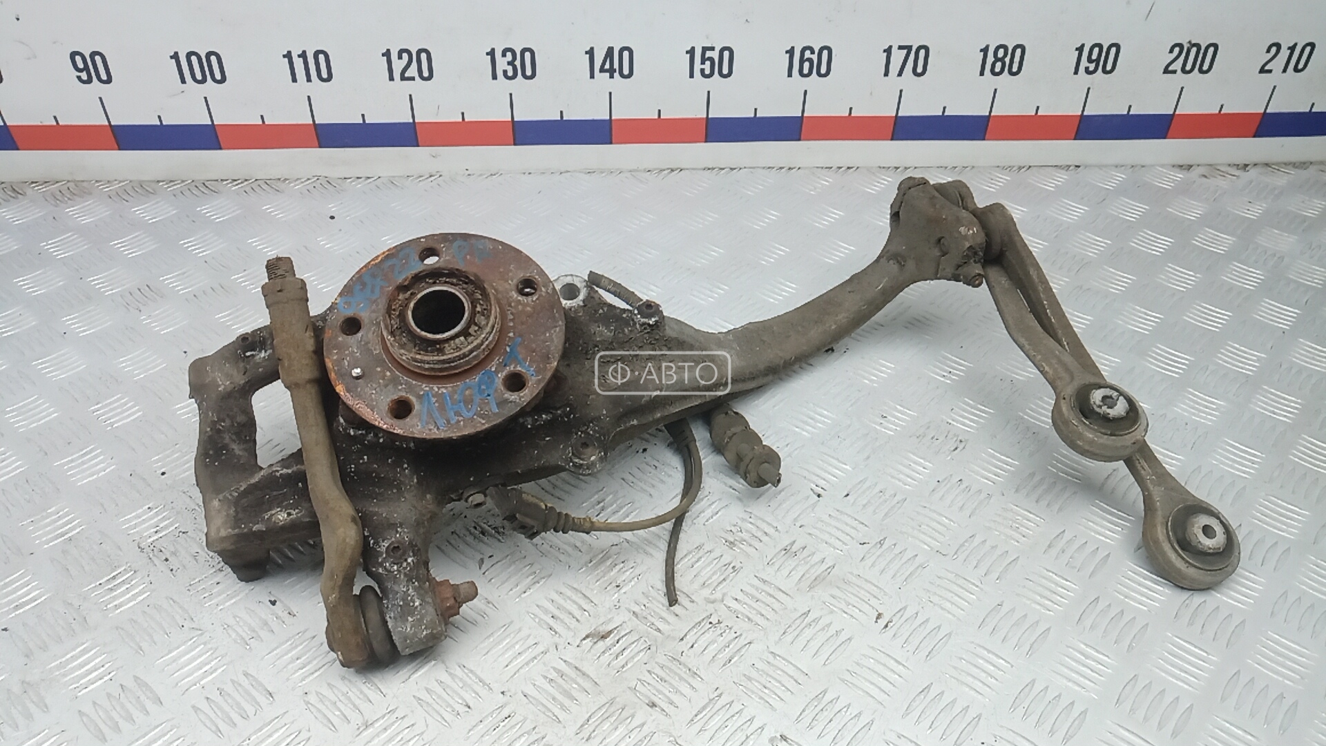 Ступица передняя правая