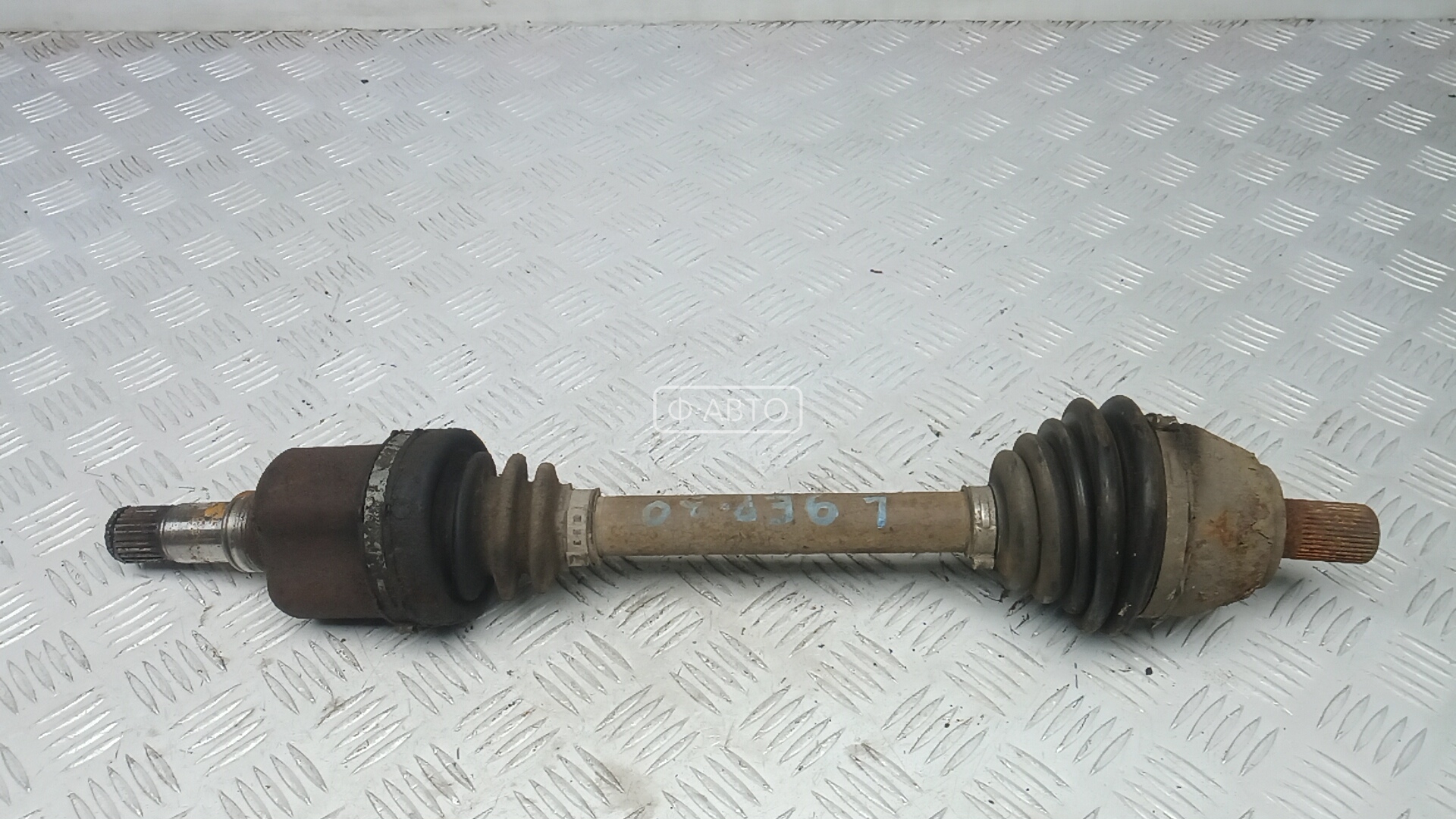 Привод передний левый