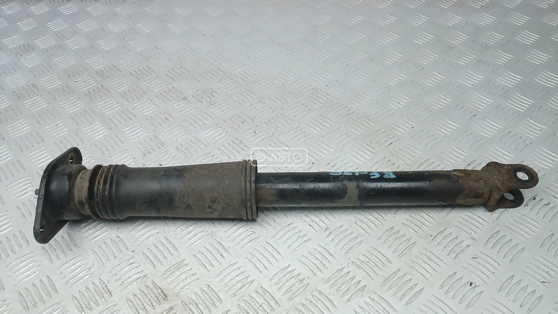 Амортизатор задней балки