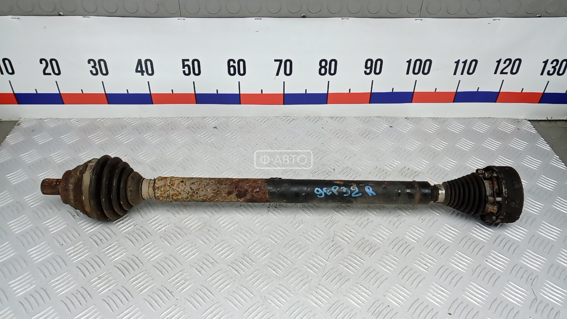 Привод передний правый