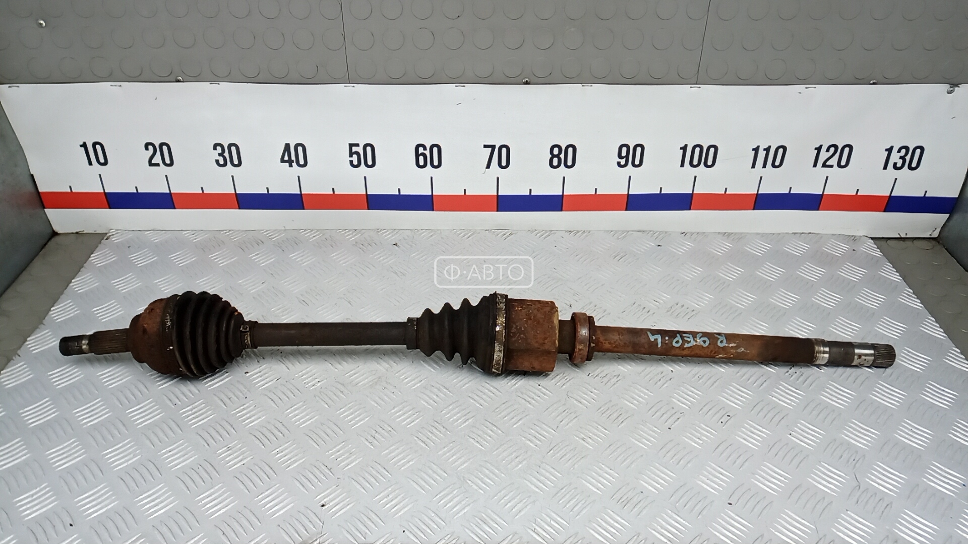 Привод передний правый