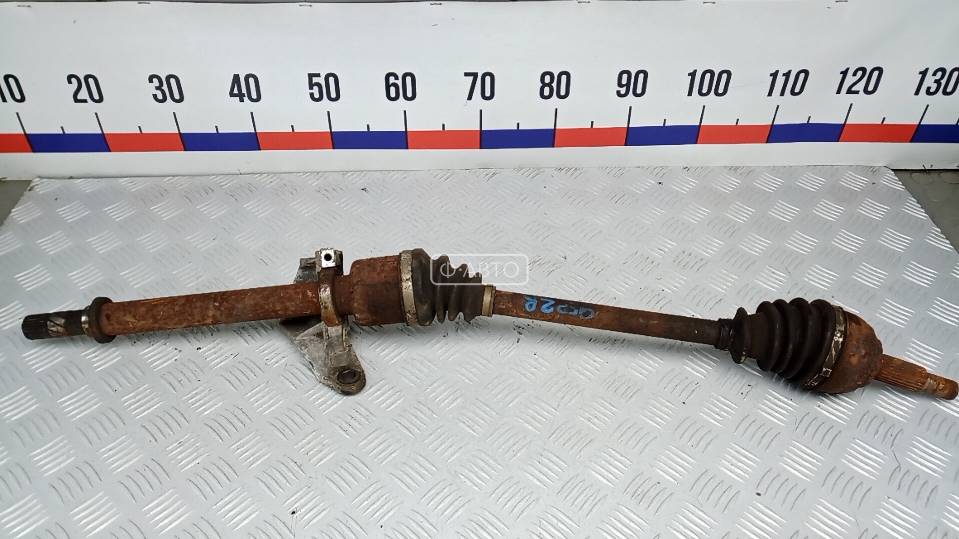 Привод передний правый