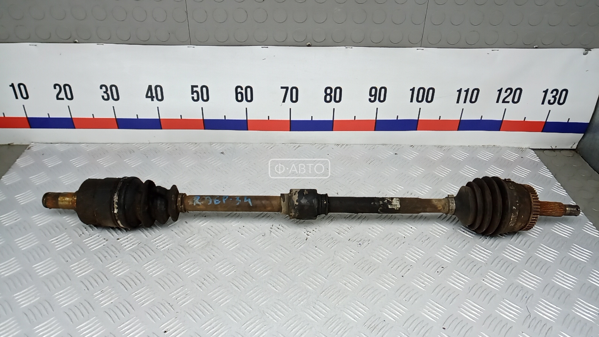 Привод передний правый