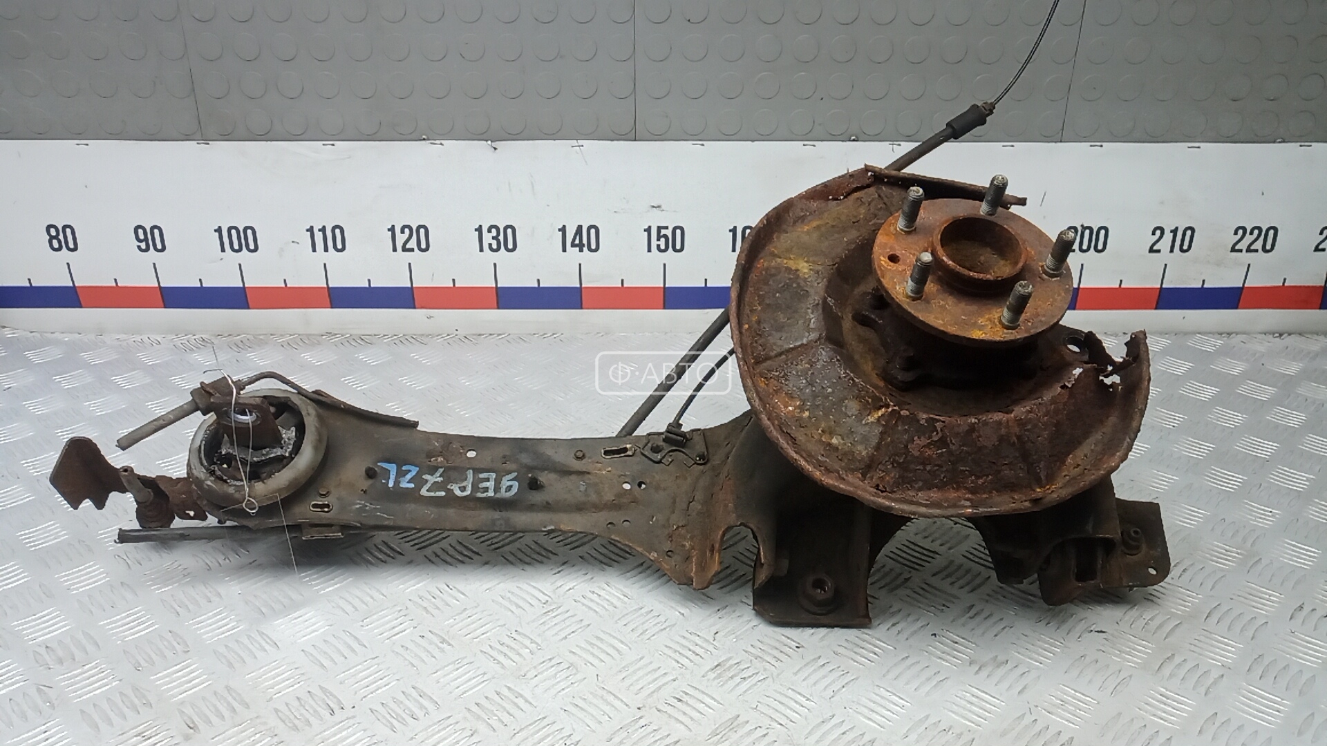 Ступица задняя левая