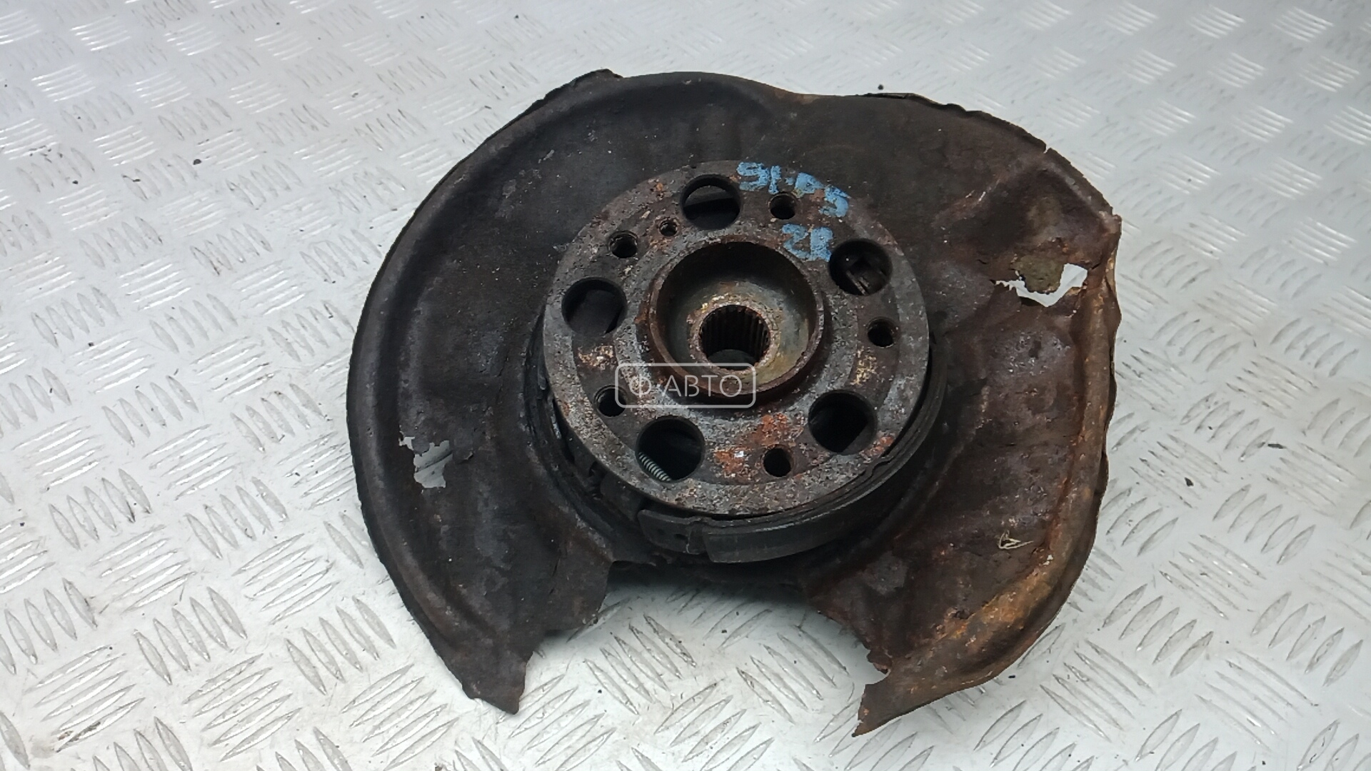 Ступица задняя правая