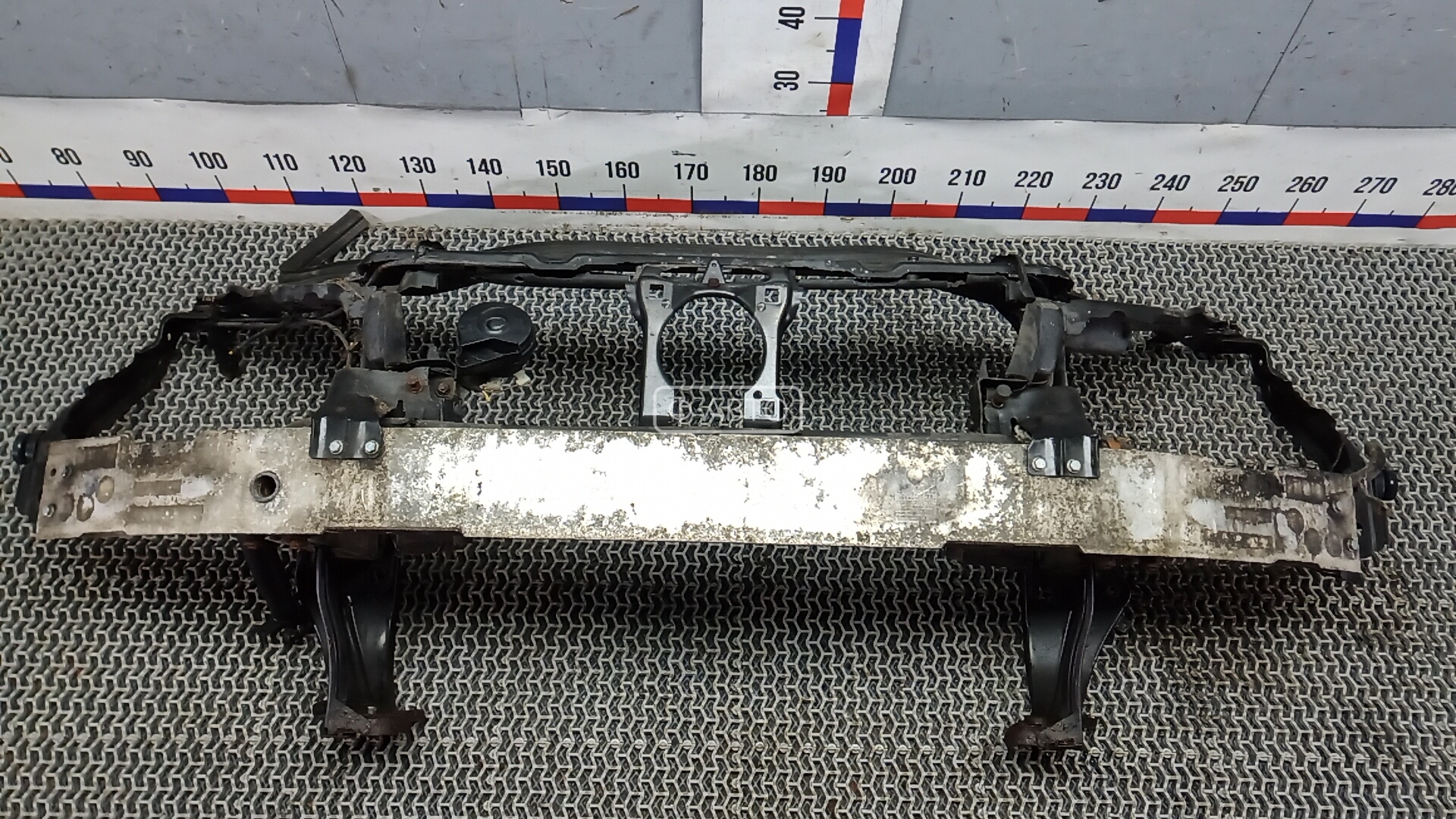 Передняя панель крепления облицовки (телевизор)