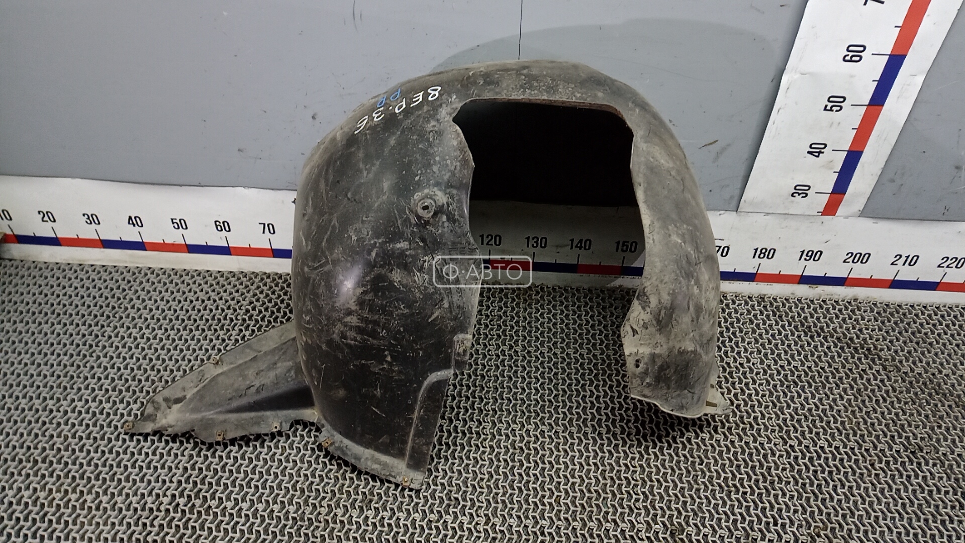 Защита арок (защита крыла, подкрылок) передняя правая