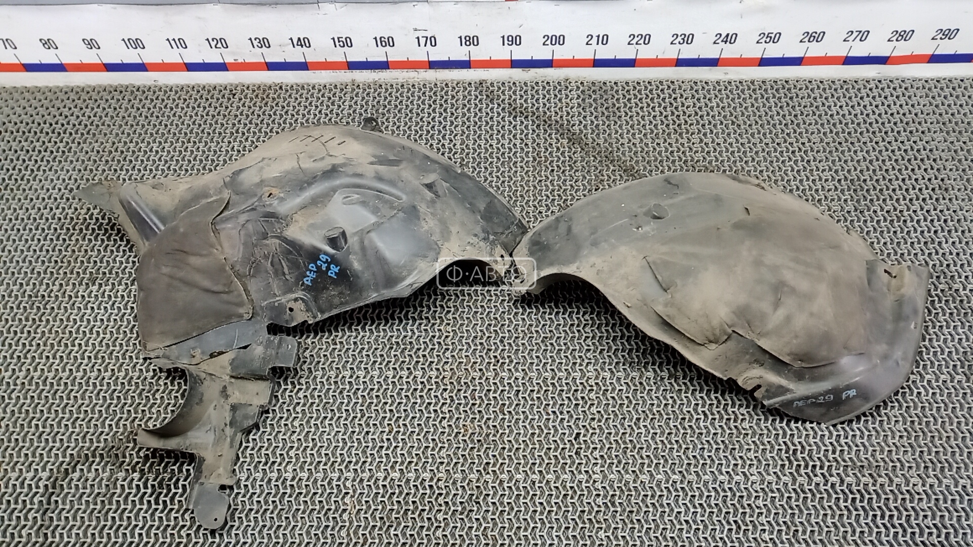 Защита арок (защита крыла, подкрылок) передняя правая