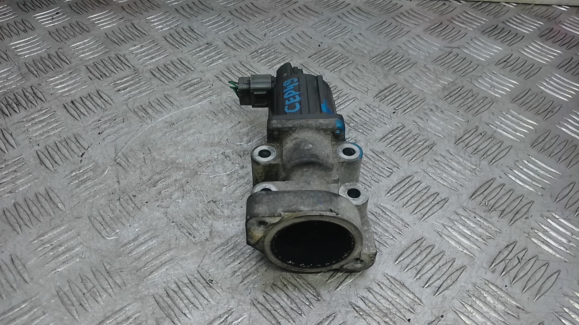 Клапан EGR дизельный OPEL ASTRA J