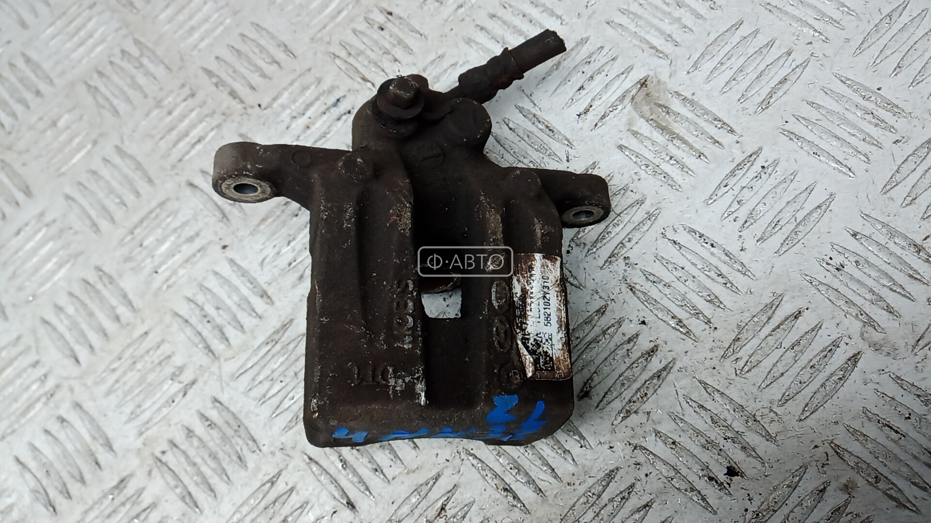 Суппорт тормозной задний левый