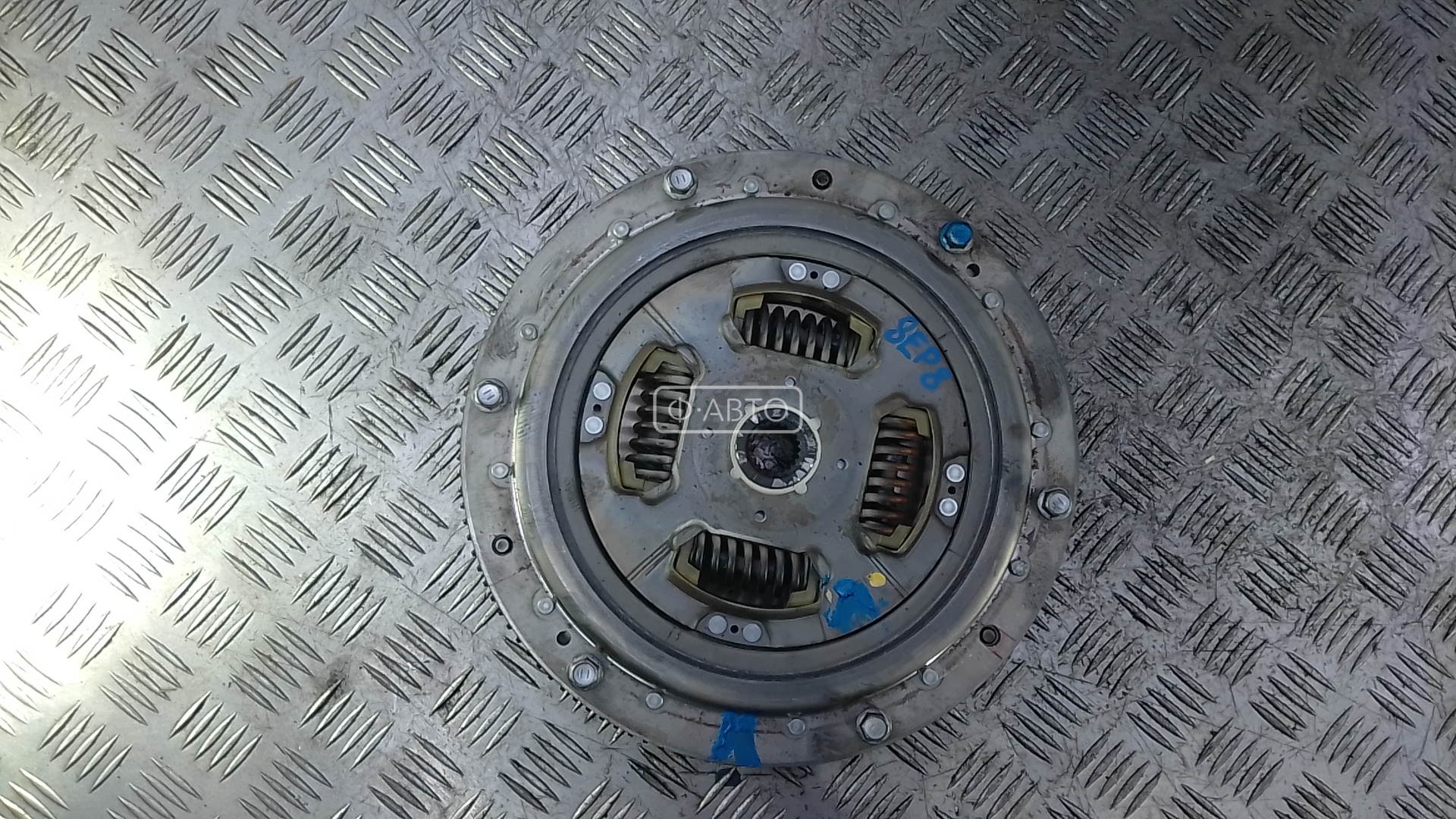 Маховик бензиновый