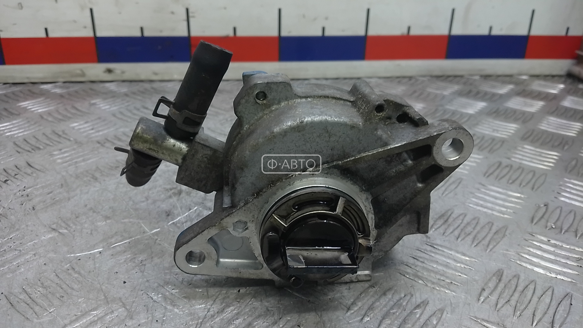 Насос вакуумный