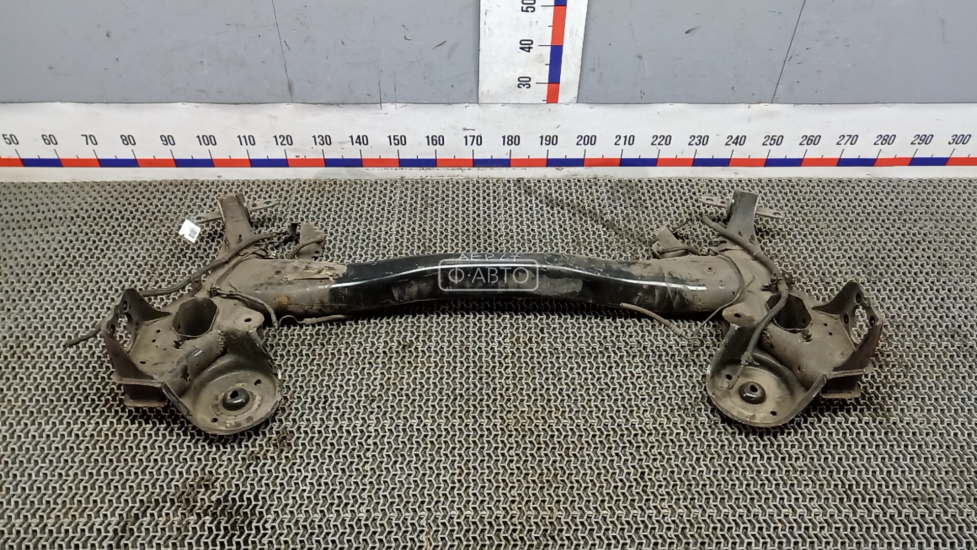 Балка задняя