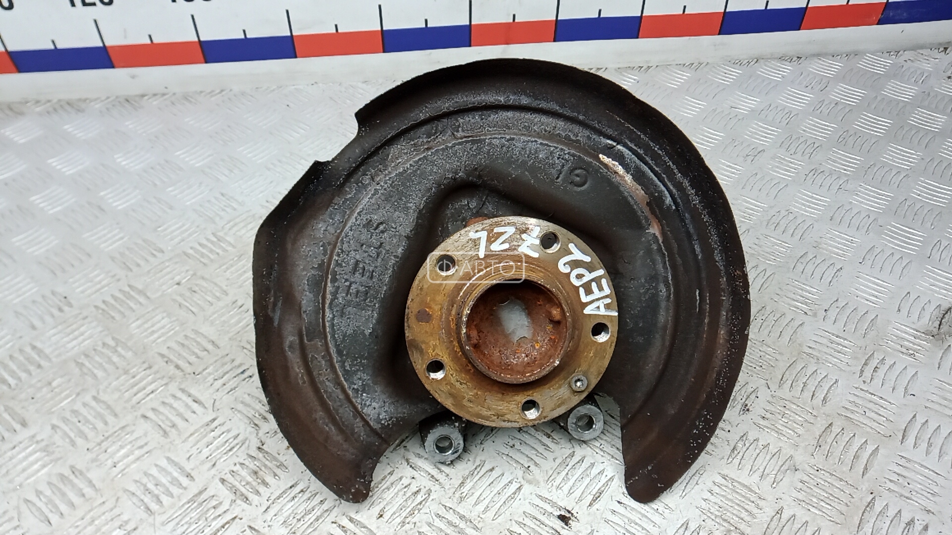 Ступица задняя левая