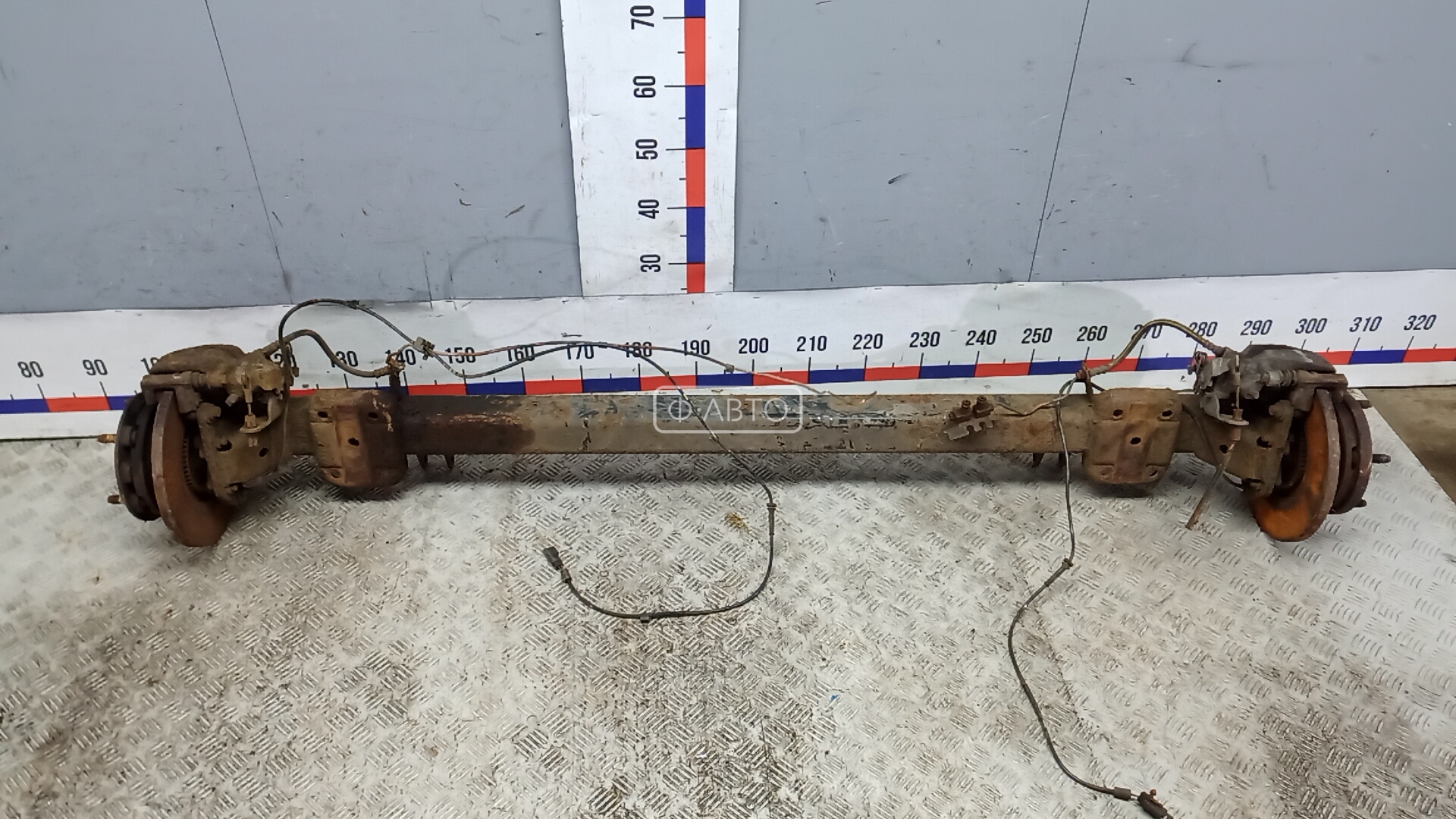 Балка задняя