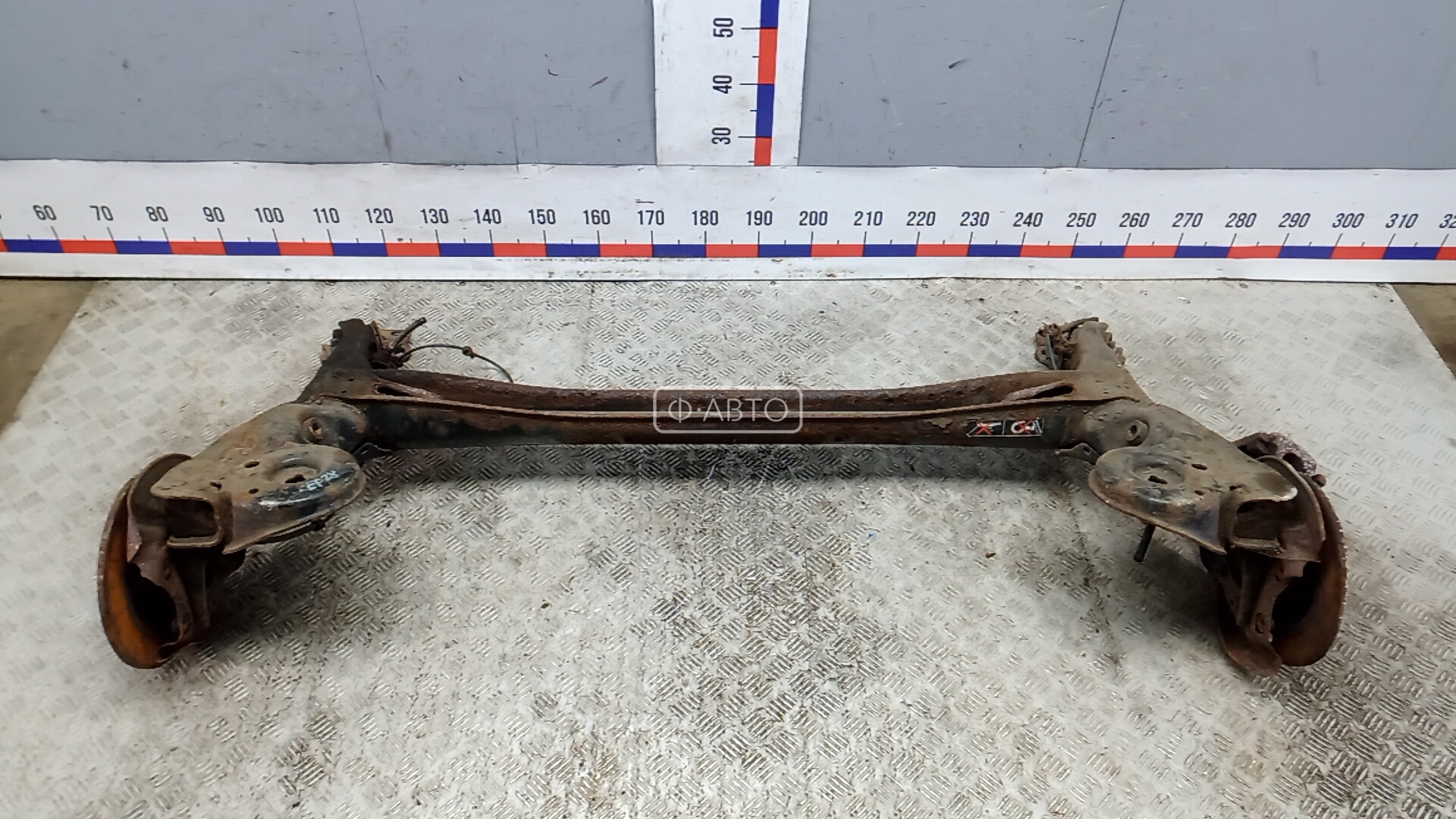 Балка задняя