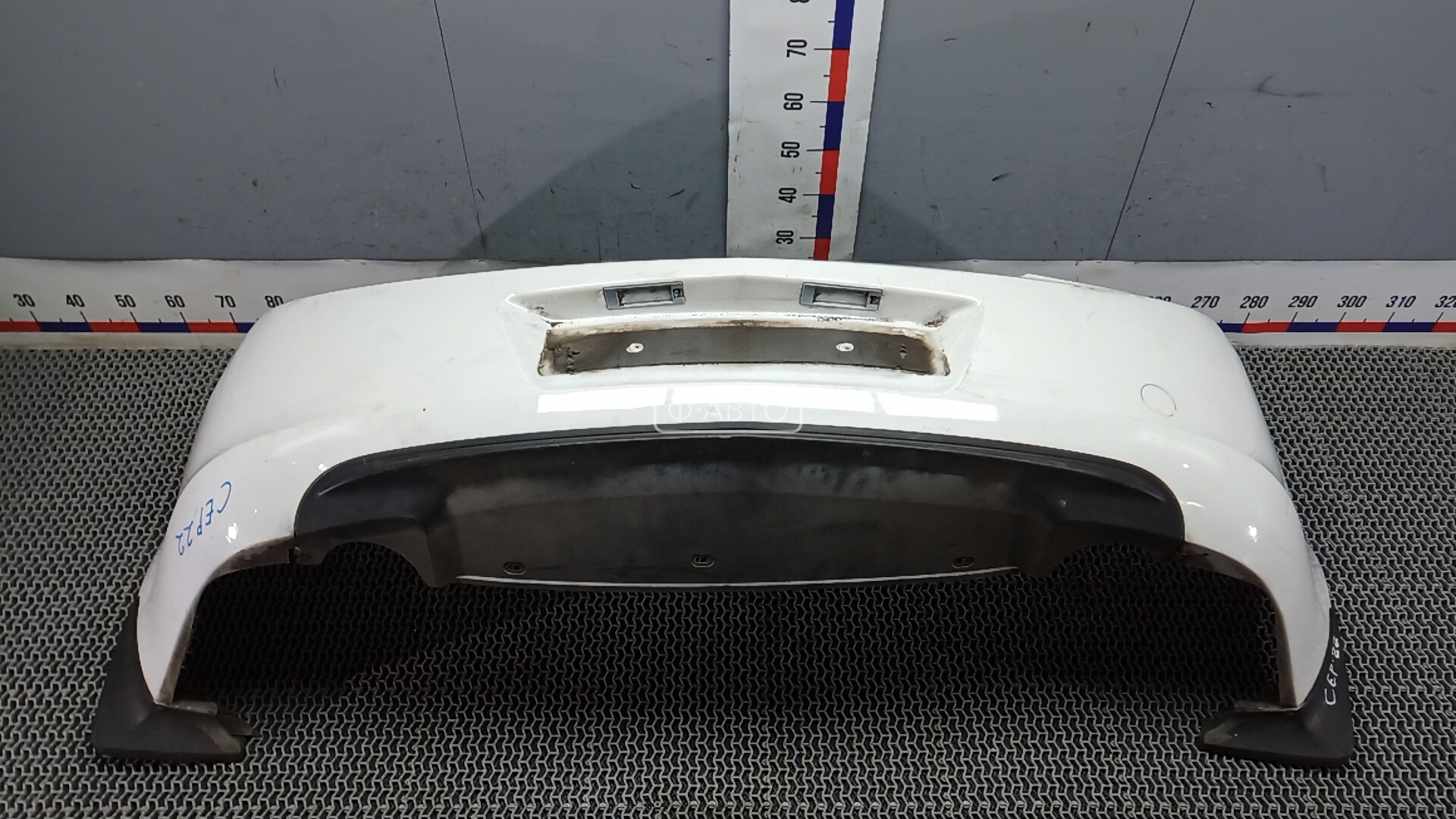 Бампер задний