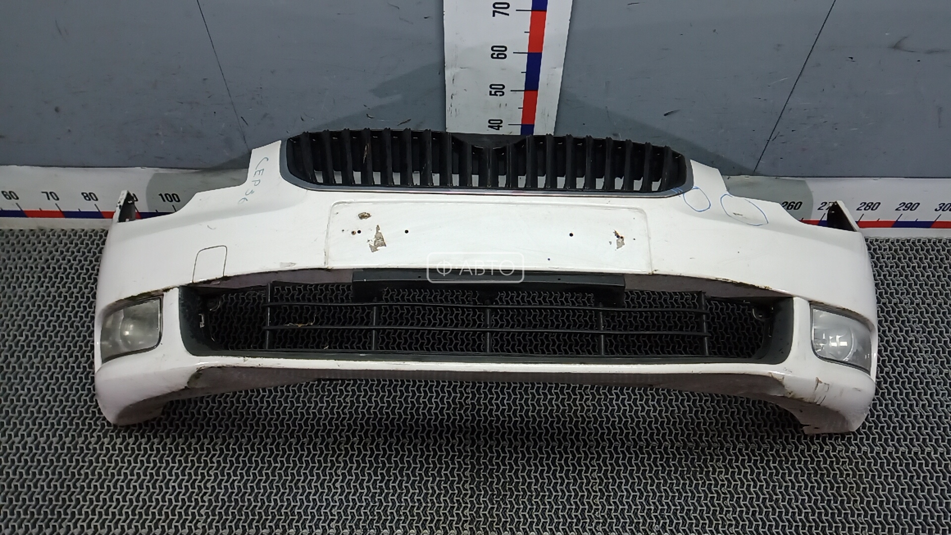 Бампер передний