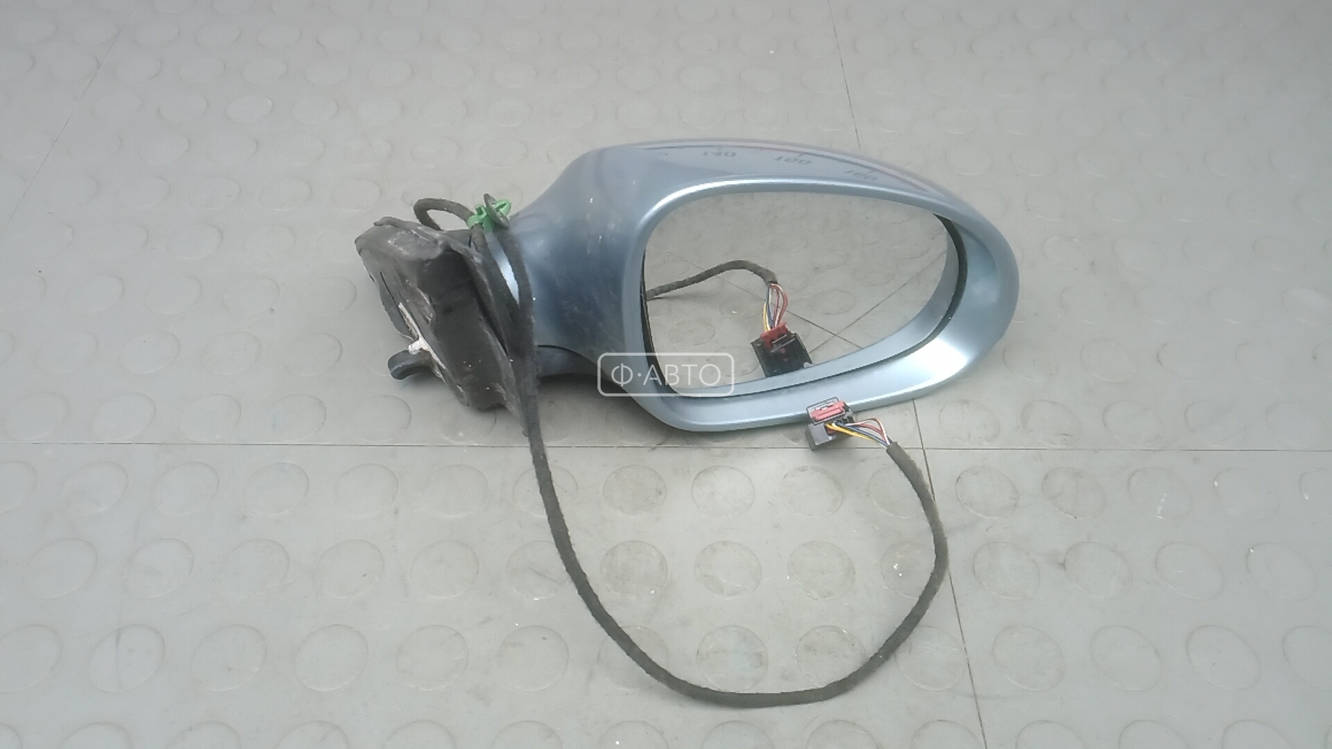 Зеркало наружное правое