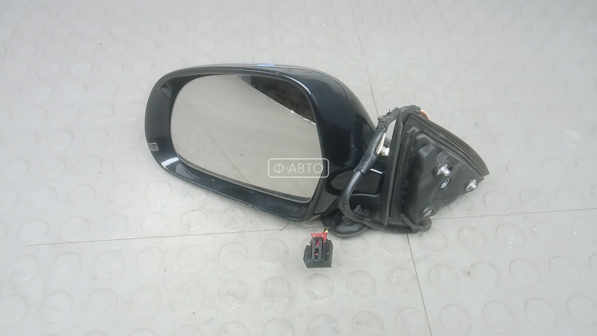 Зеркало наружное левое