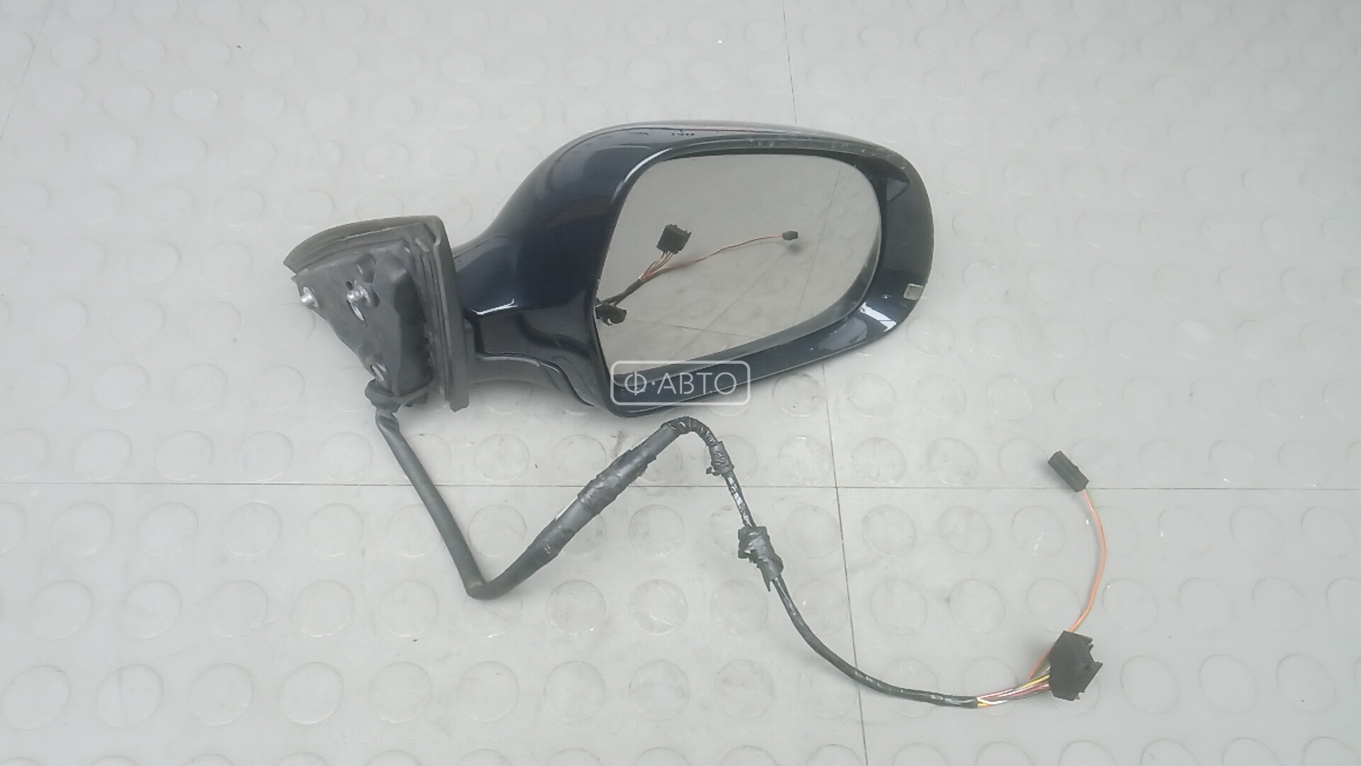 Зеркало наружное правое