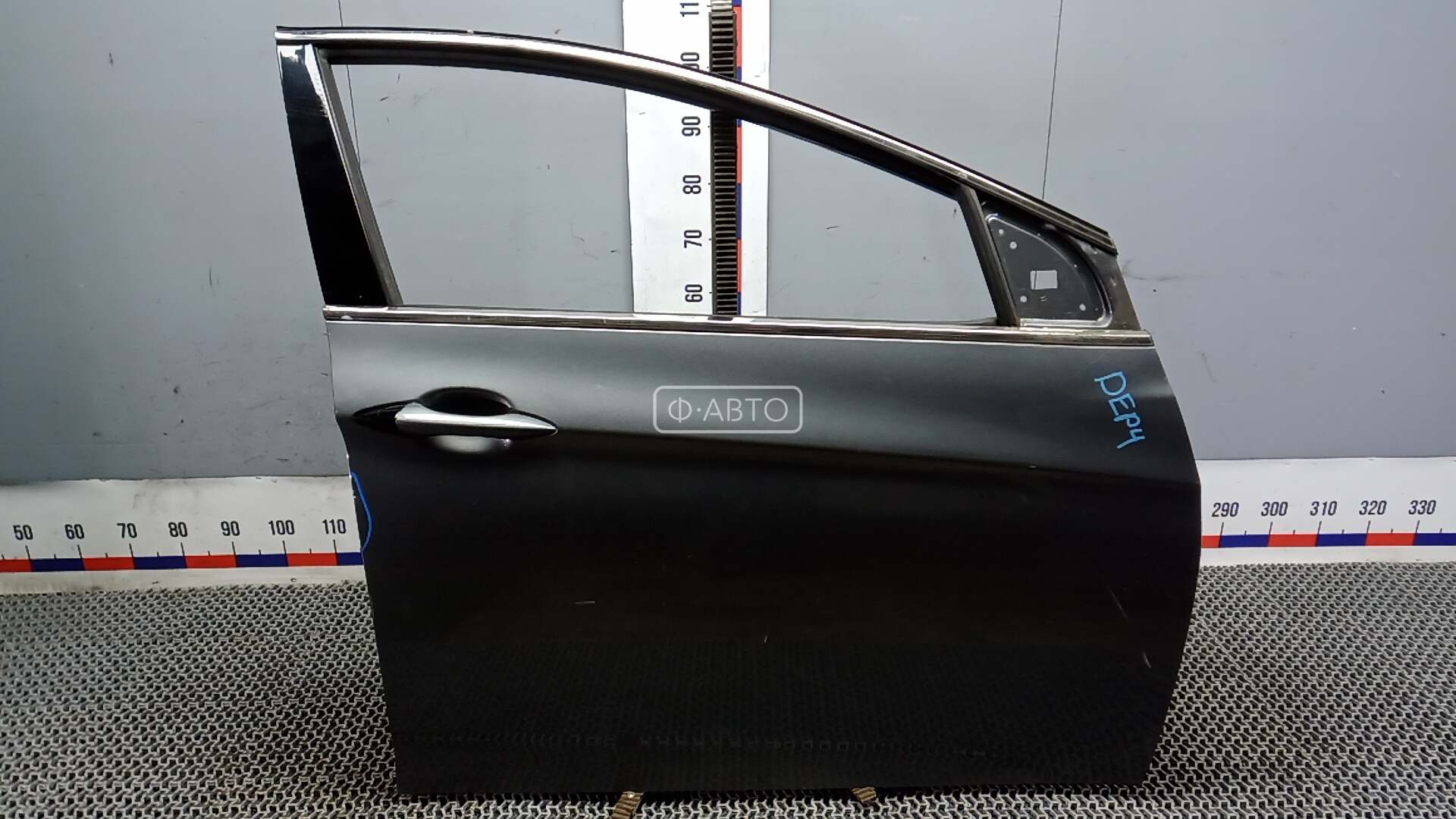 Дверь передняя правая